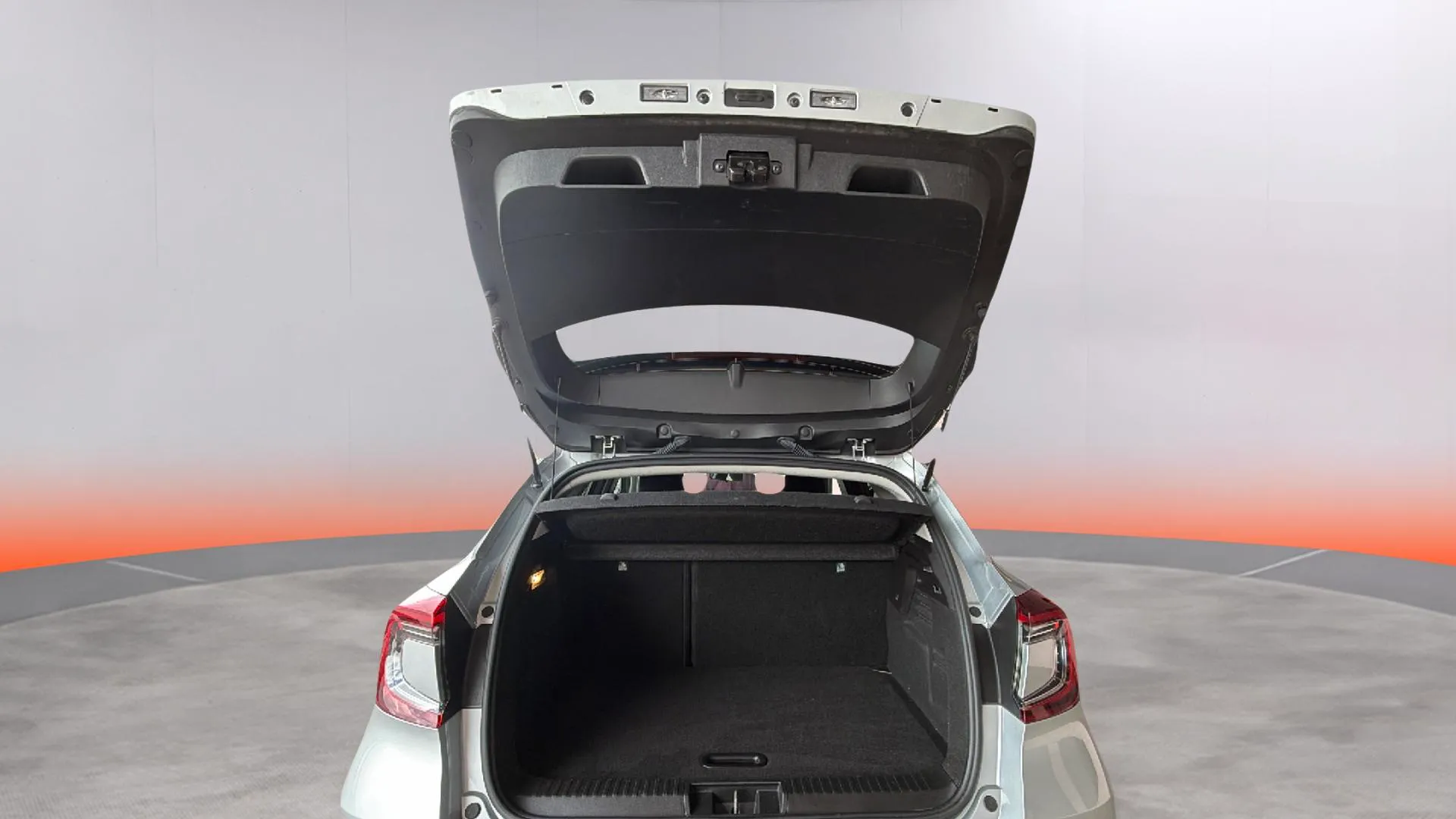Renault Captur evolution E-Tech full hybr - foto 12