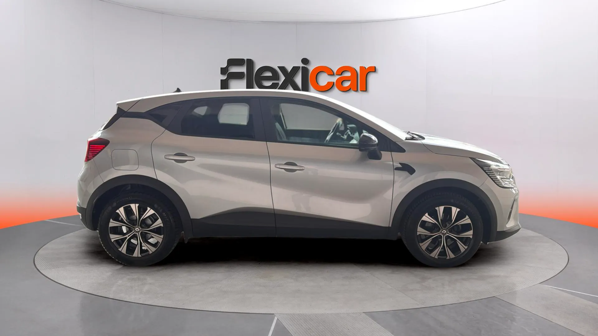 Renault Captur evolution E-Tech full hybr - foto 3