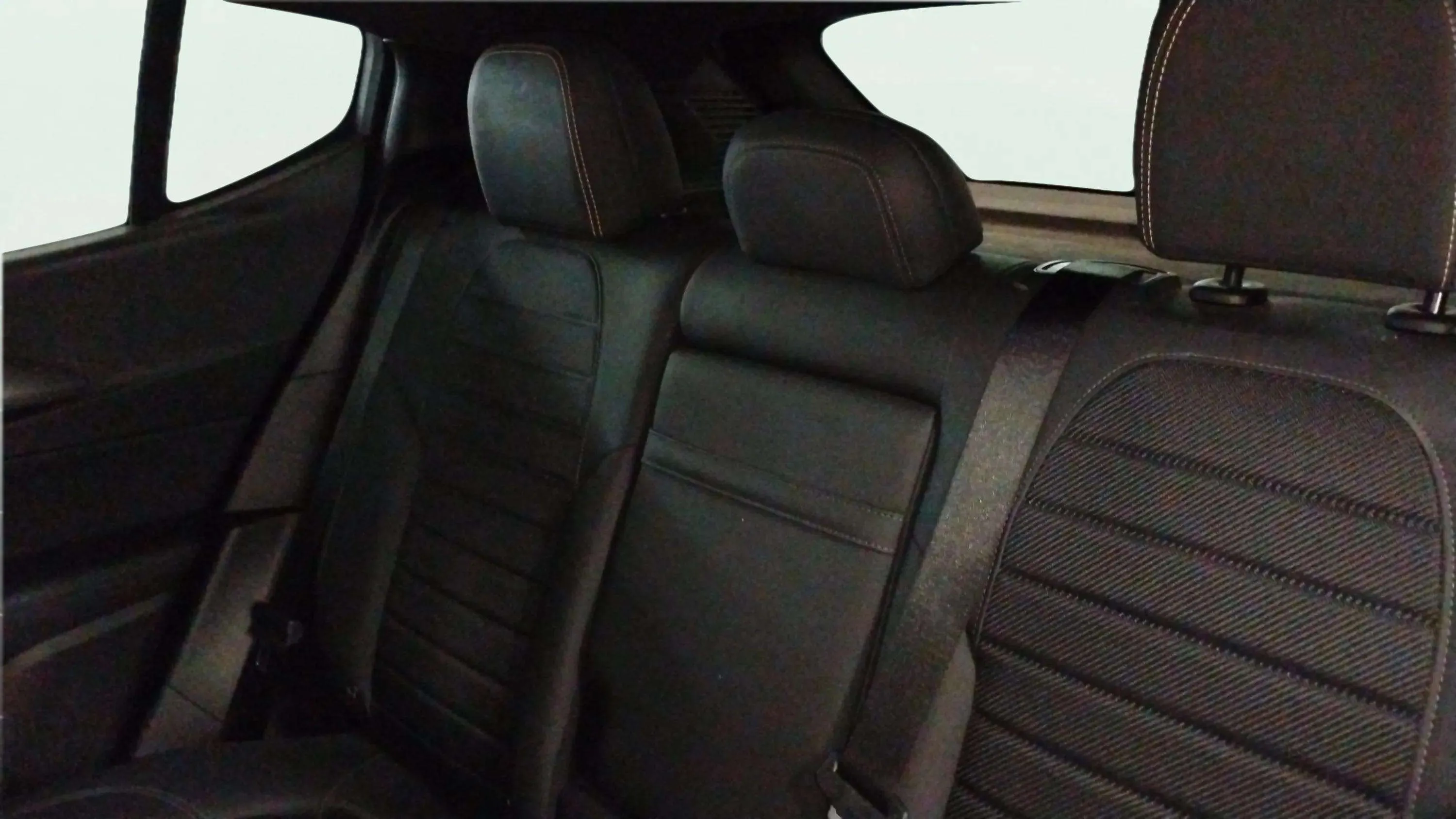 Alfa Romeo Tonale 1.3 MultiAir PHEV Speciale Q4 - foto 12