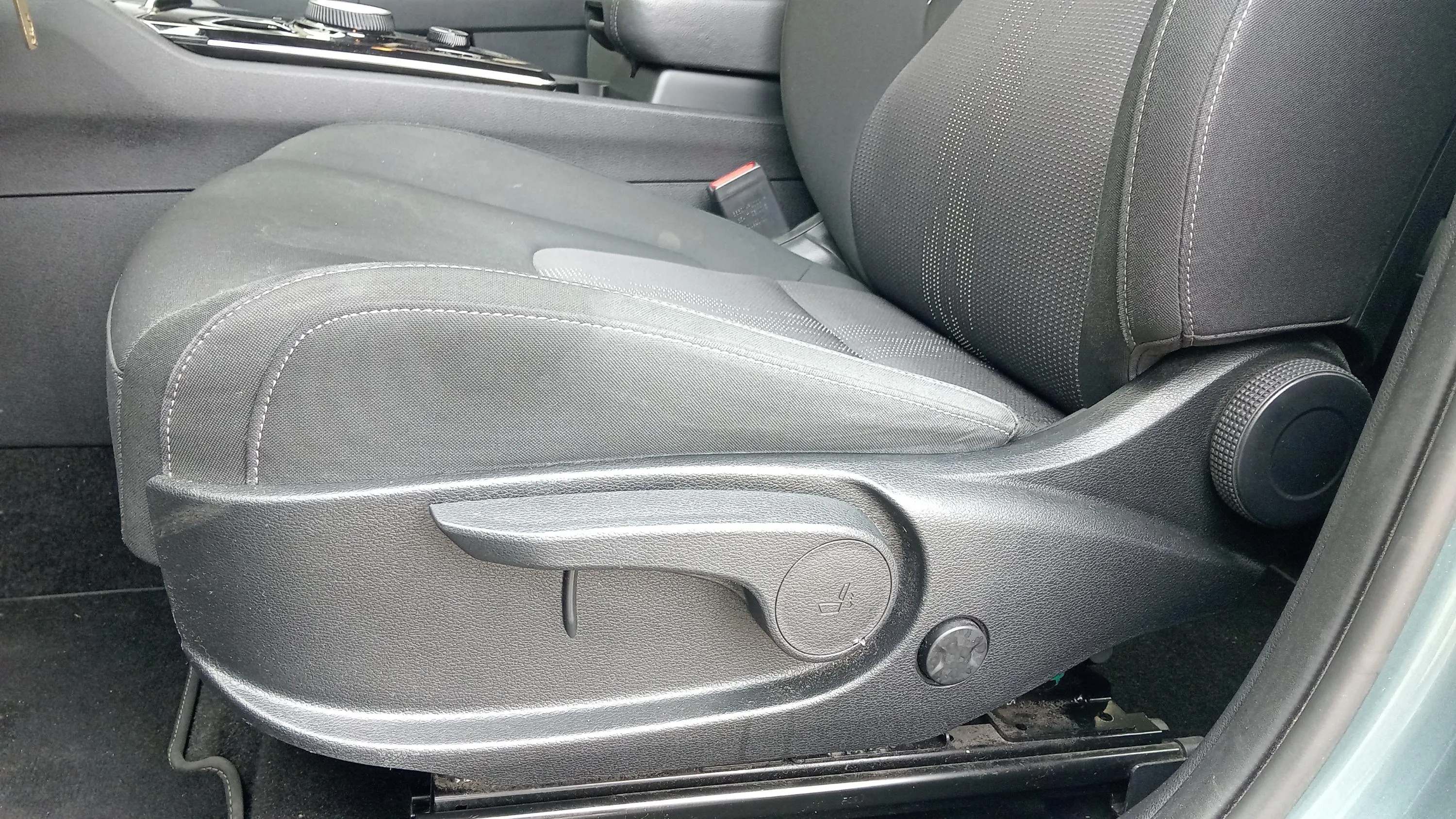 Kia Sportage 1.6 T-GDi PHEV Drive 4x4 - foto 20
