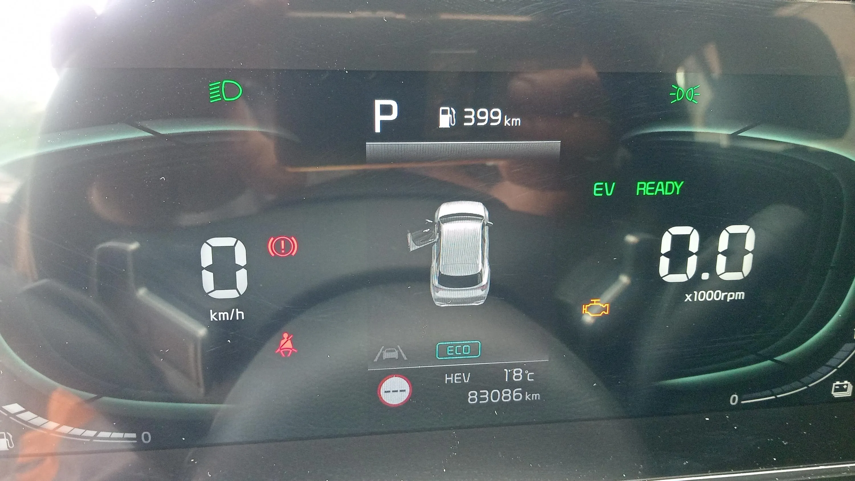 Kia Sportage 1.6 T-GDi PHEV Drive 4x4 - foto 14