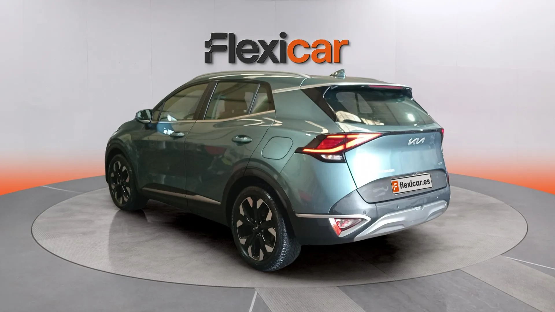Kia Sportage 1.6 T-GDi PHEV Drive 4x4 - foto 8