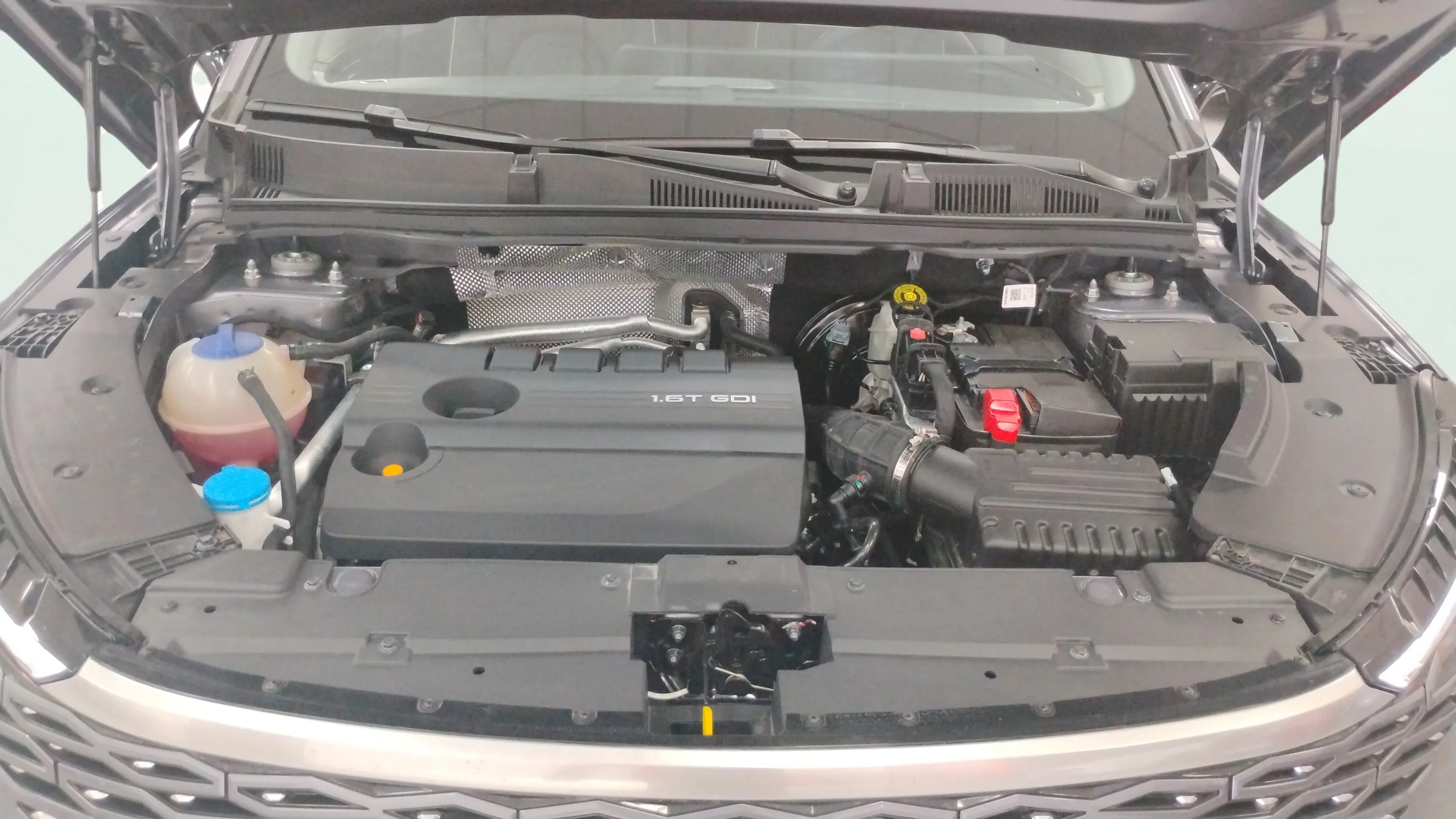 Omoda 5 Premium 1.6 T-GDi - foto 17