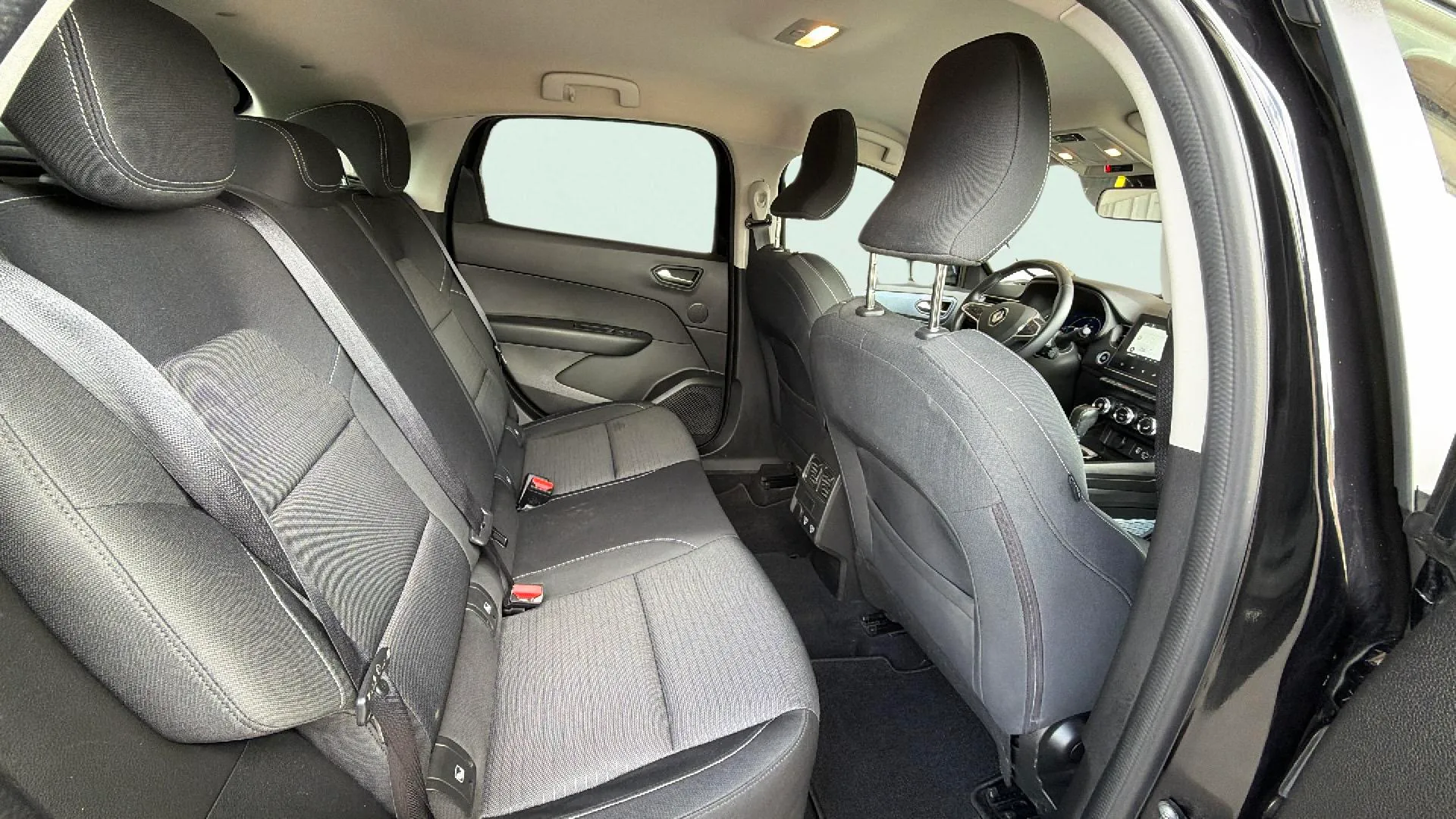 Renault Arkana Evolution E-Tech full hybrid - foto 8