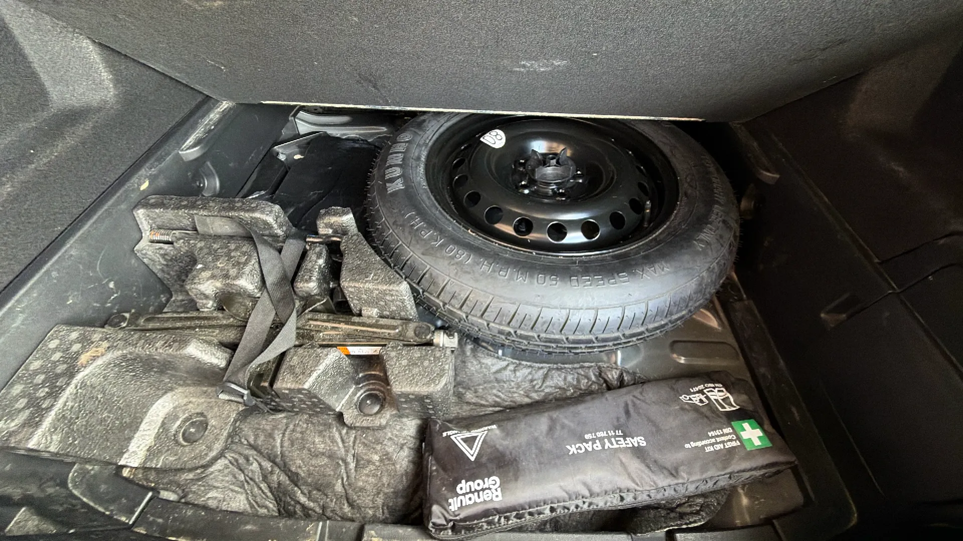 Renault Arkana Evolution E-Tech full hybrid - foto 15