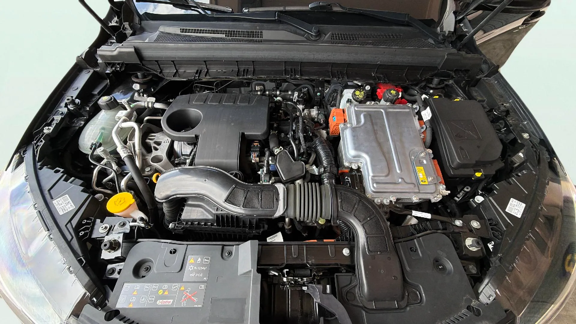Renault Arkana Evolution E-Tech full hybrid - foto 14