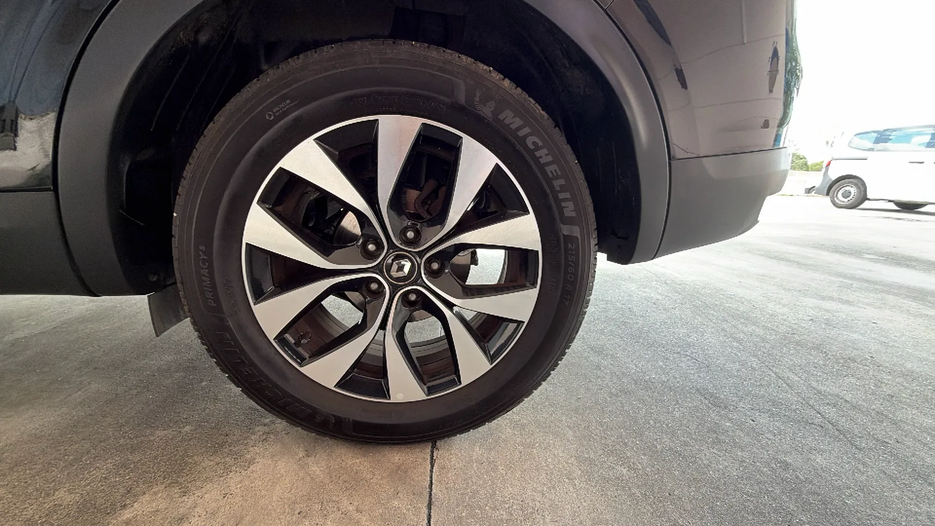 Renault Arkana Evolution E-Tech full hybrid - foto 13