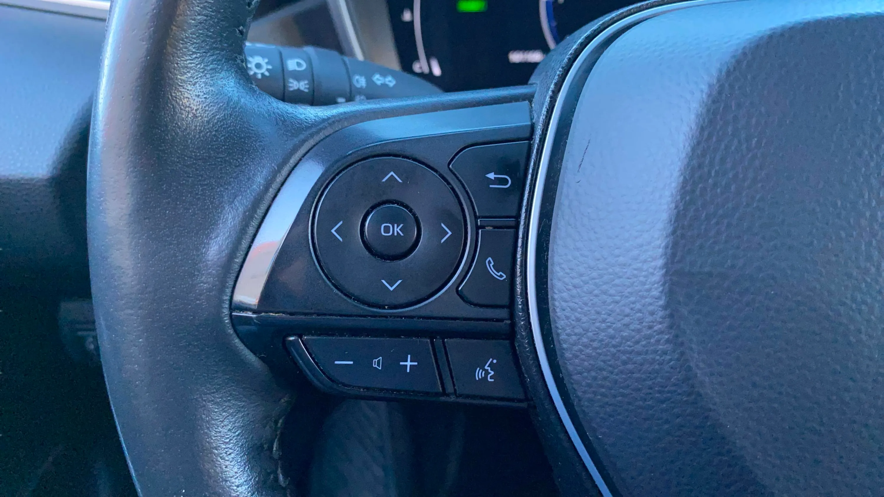 Suzuki Swace 1.8 GLE Hybrid - foto 19