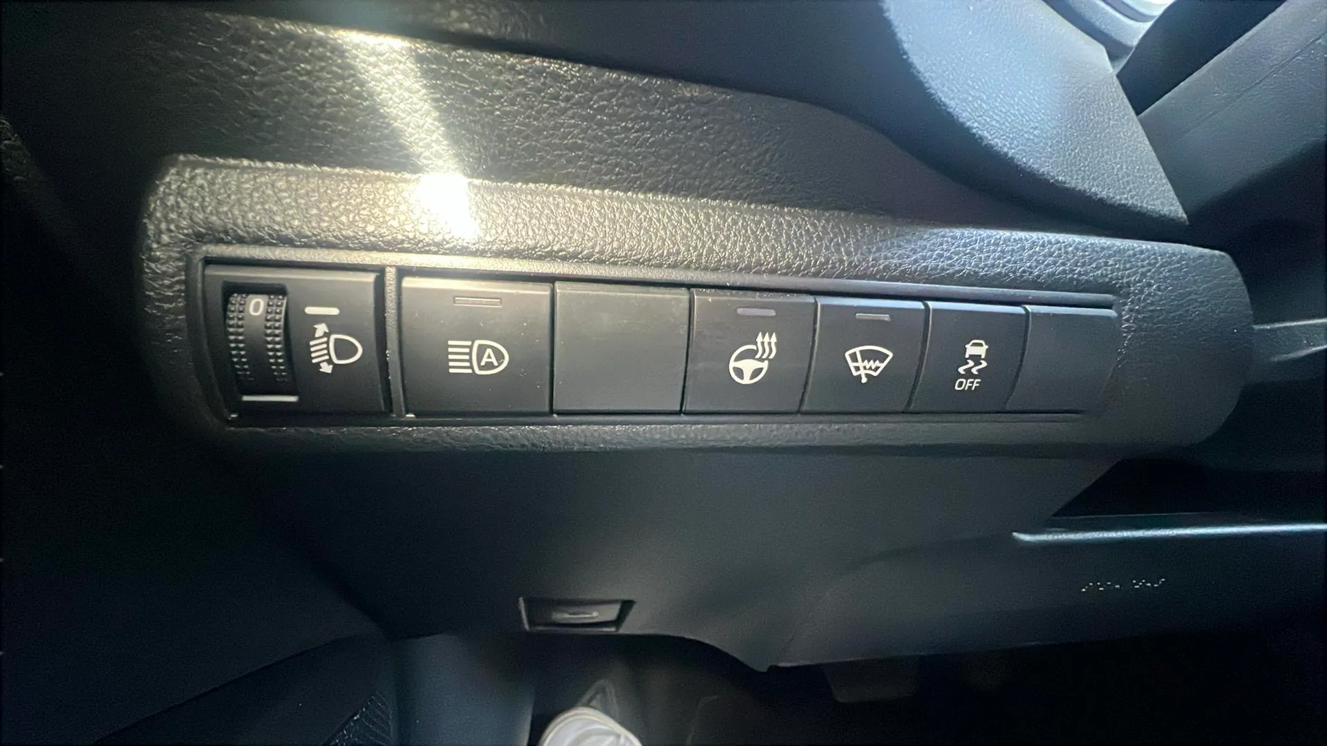 Suzuki Swace 1.8 GLE Hybrid - foto 15