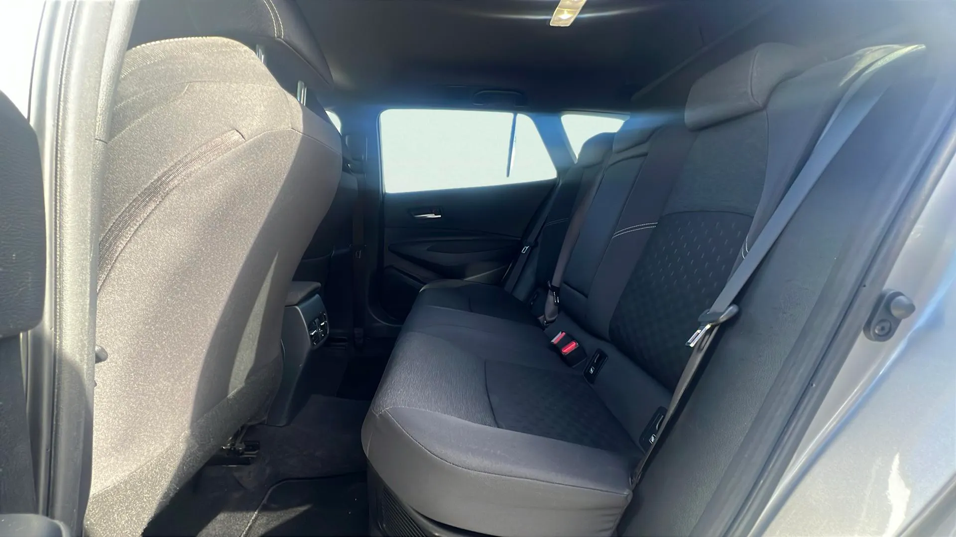 Suzuki Swace 1.8 GLE Hybrid - foto 10