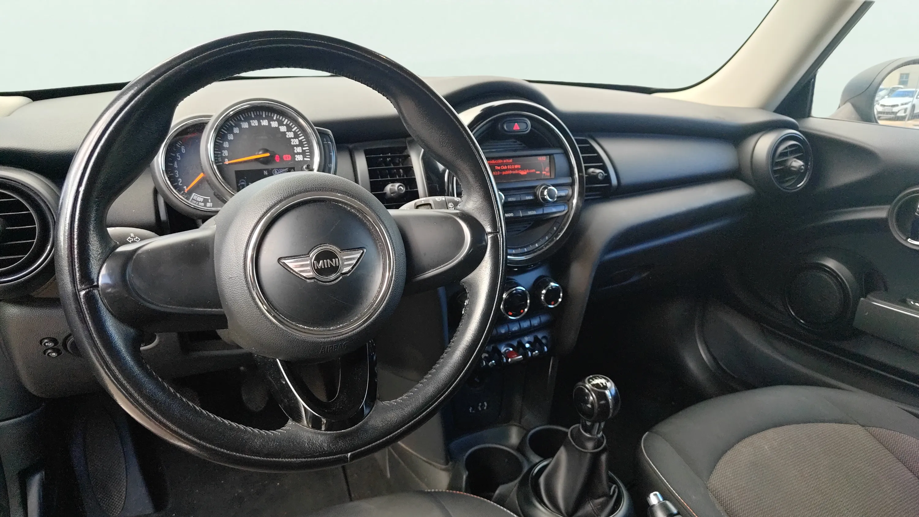 MINI Cooper One - foto 6