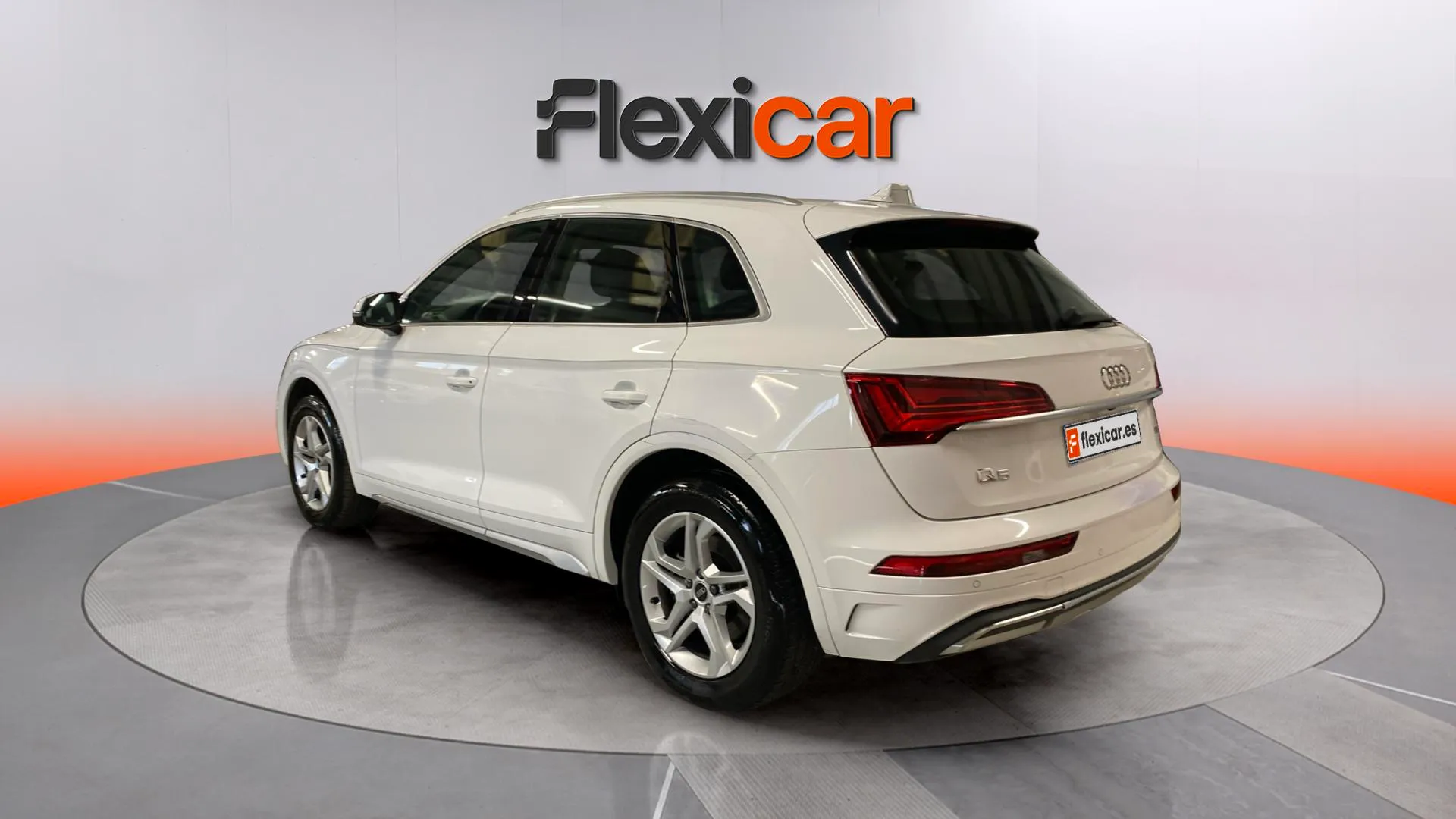 Audi Q5 35 TDI S tronic - foto 4
