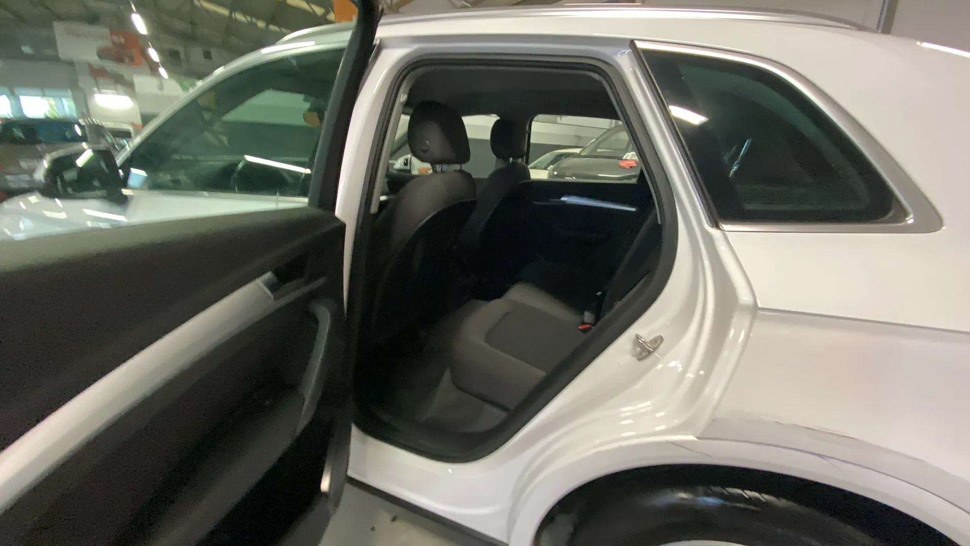 Audi Q5 35 TDI S tronic - foto 18