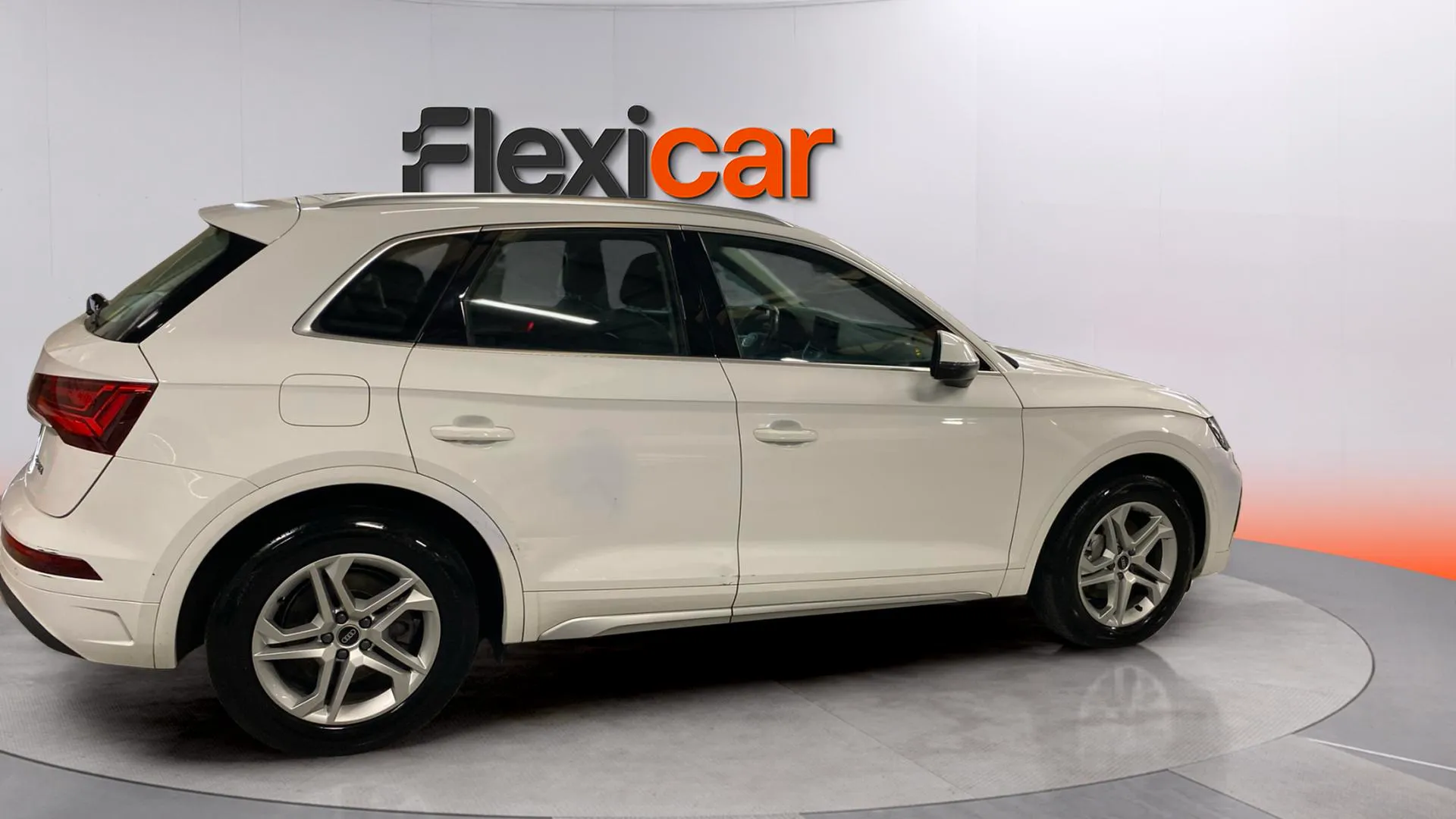 Audi Q5 35 TDI S tronic - foto 7