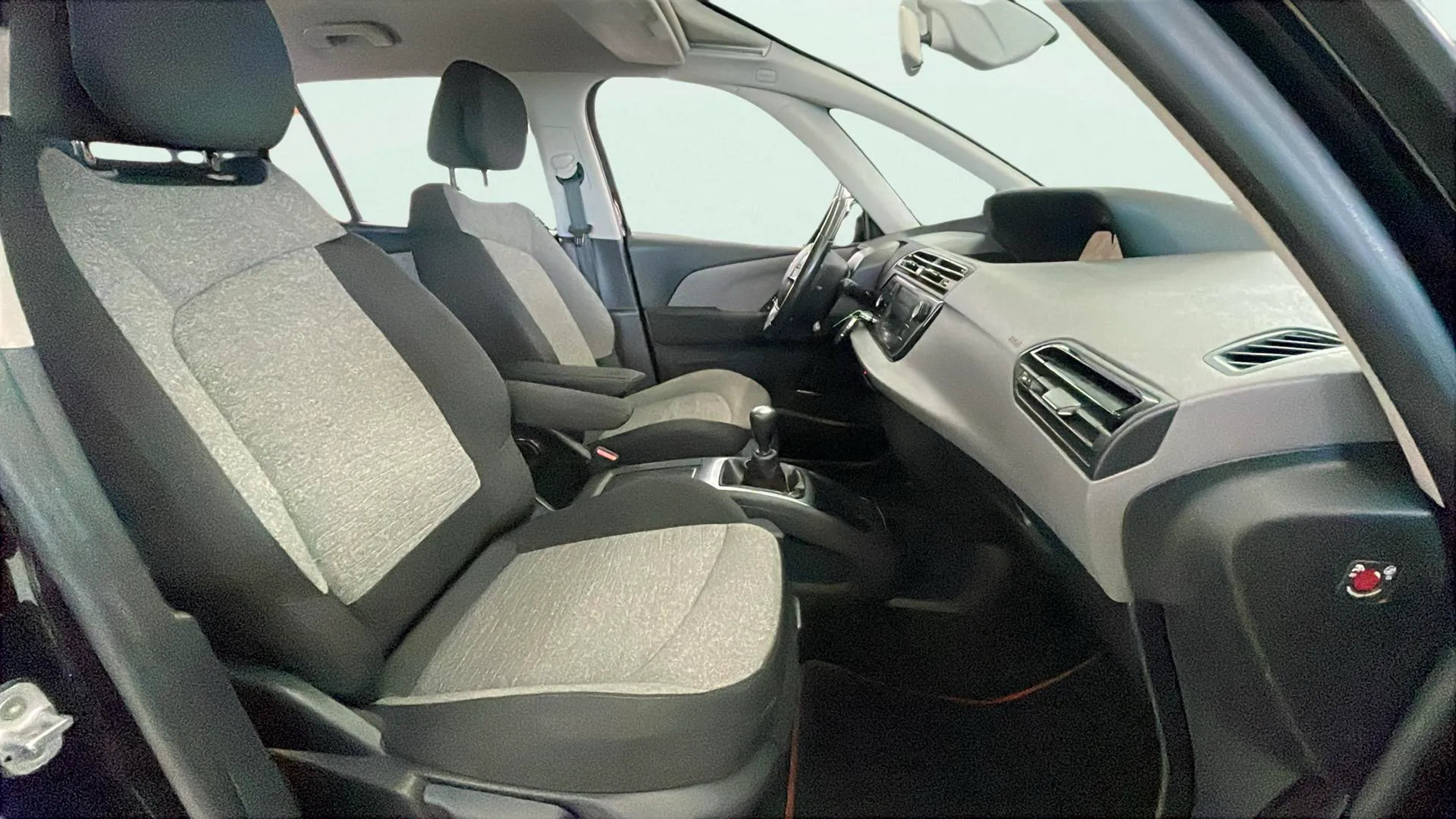 Citroën Grand C4 Picasso PureTech 130 Live Edition - foto 10