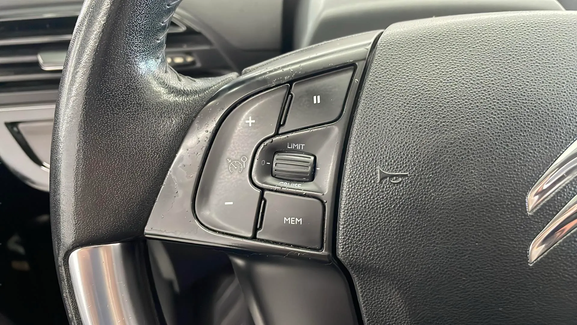 Citroën Grand C4 Picasso PureTech 130 Live Edition - foto 26