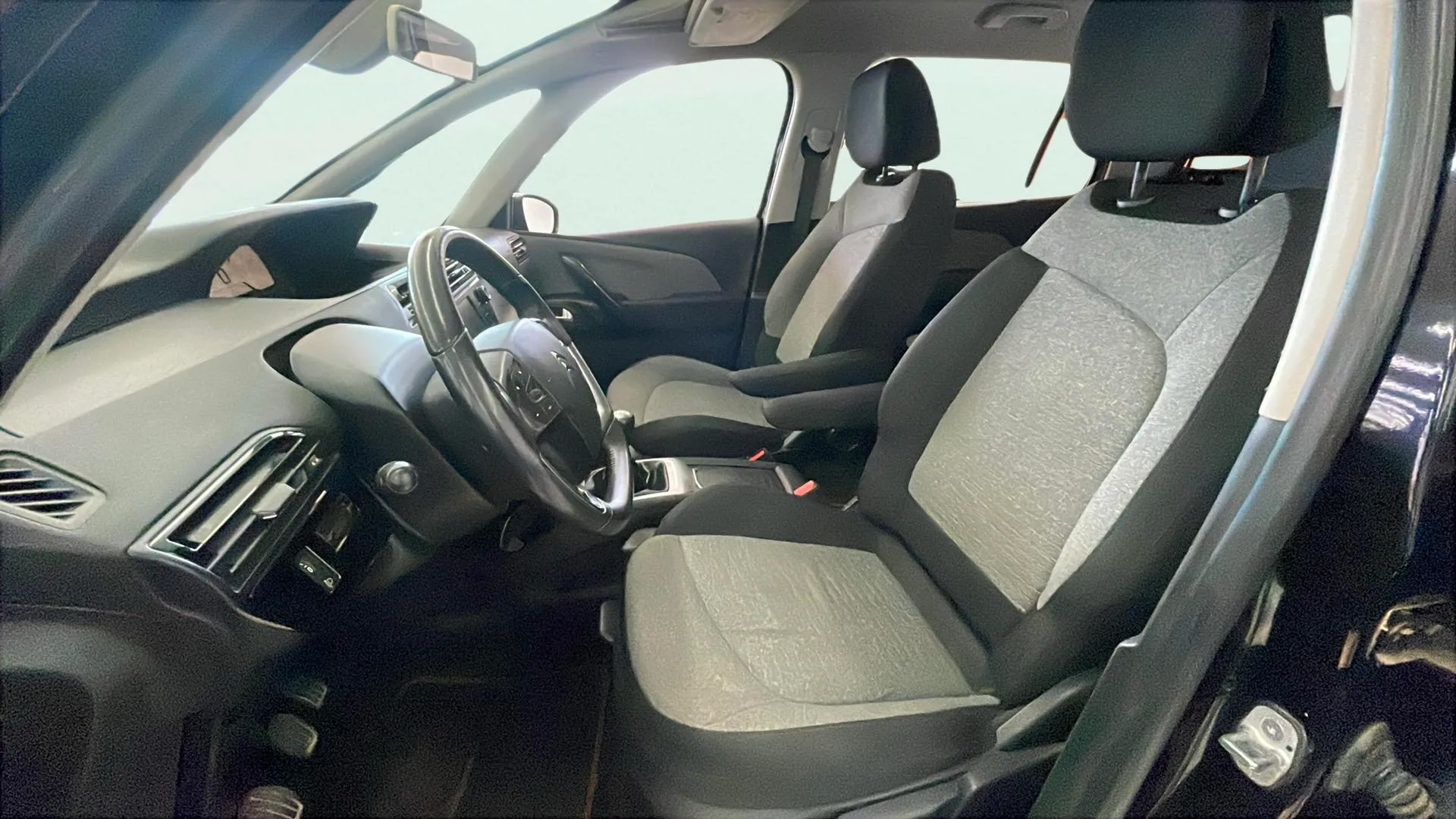 Citroën Grand C4 Picasso PureTech 130 Live Edition - foto 11