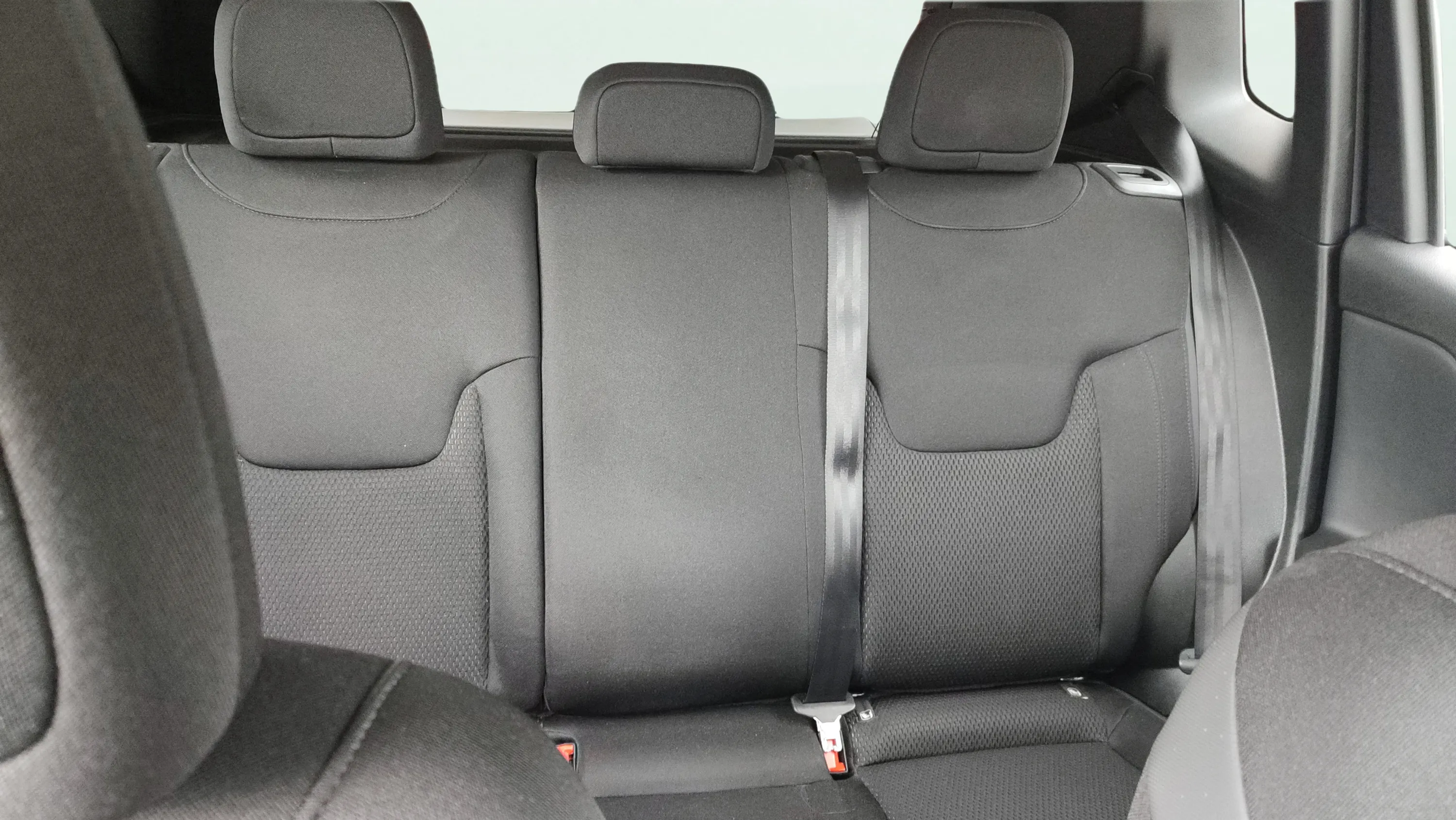 Jeep Renegade Night Eagle II 1.0G 4x2 - foto 12