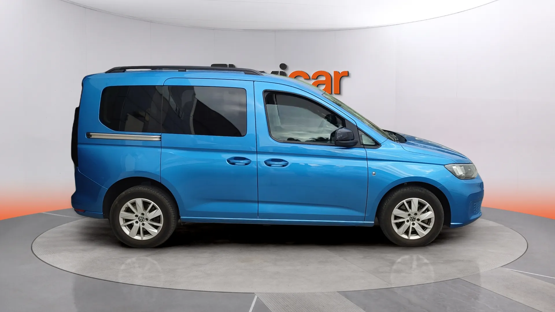Volkswagen Caddy California 2.0 TDI - foto 2