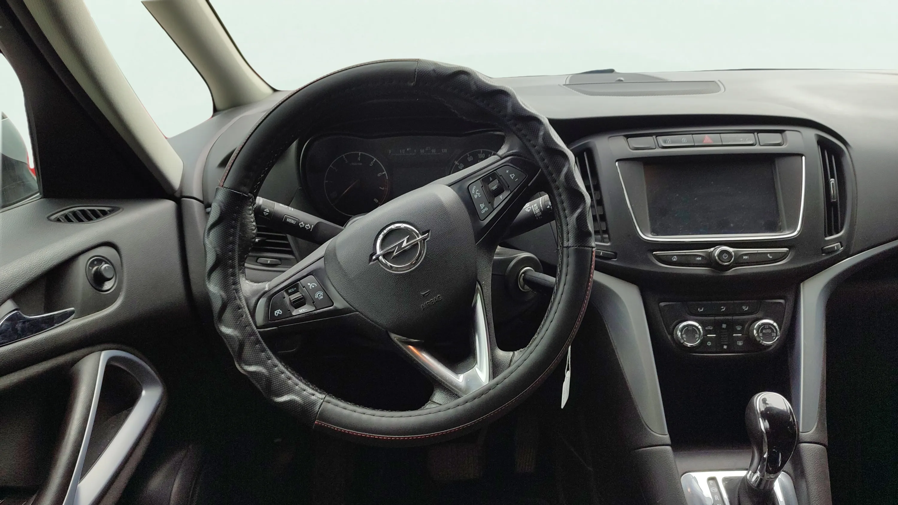 Opel Zafira 1.6 T Innovation - foto 9