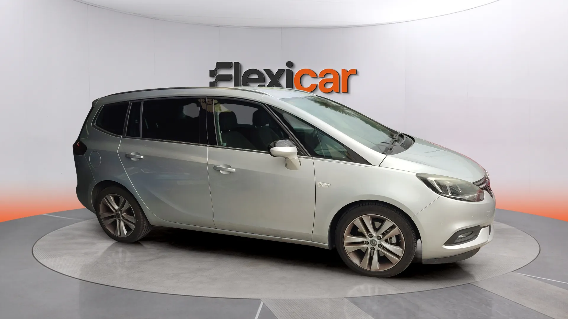 Opel Zafira 1.6 T Innovation - foto 3