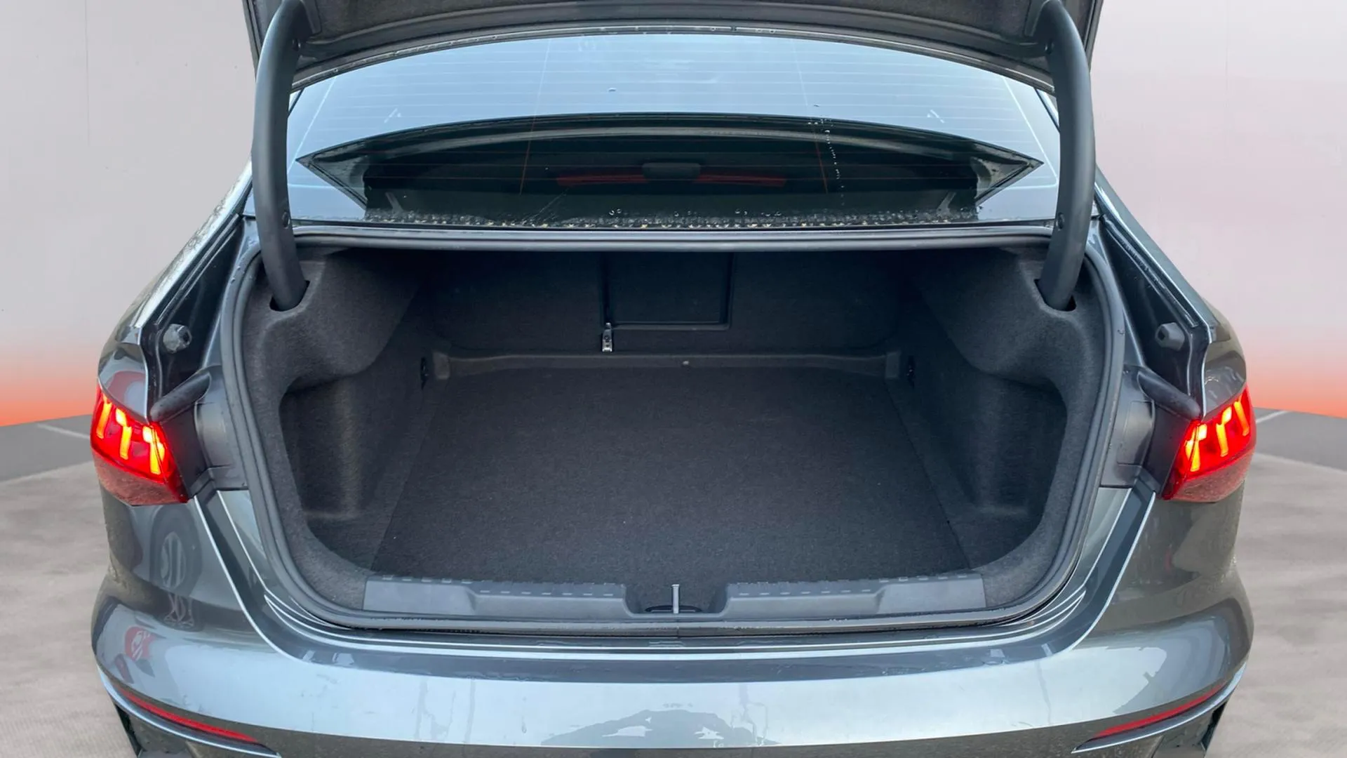 Audi A3 Sedan S line 35 TDI S tronic - foto 4