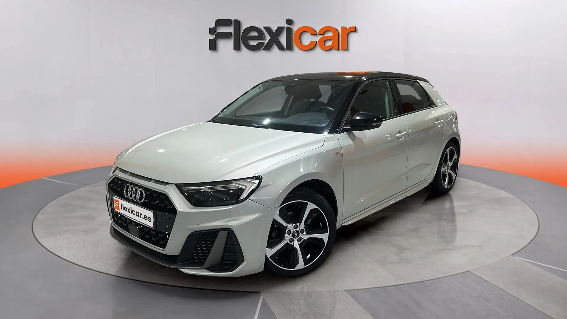 Audi A1 Sportback Advanced 30 TFSI - foto 2