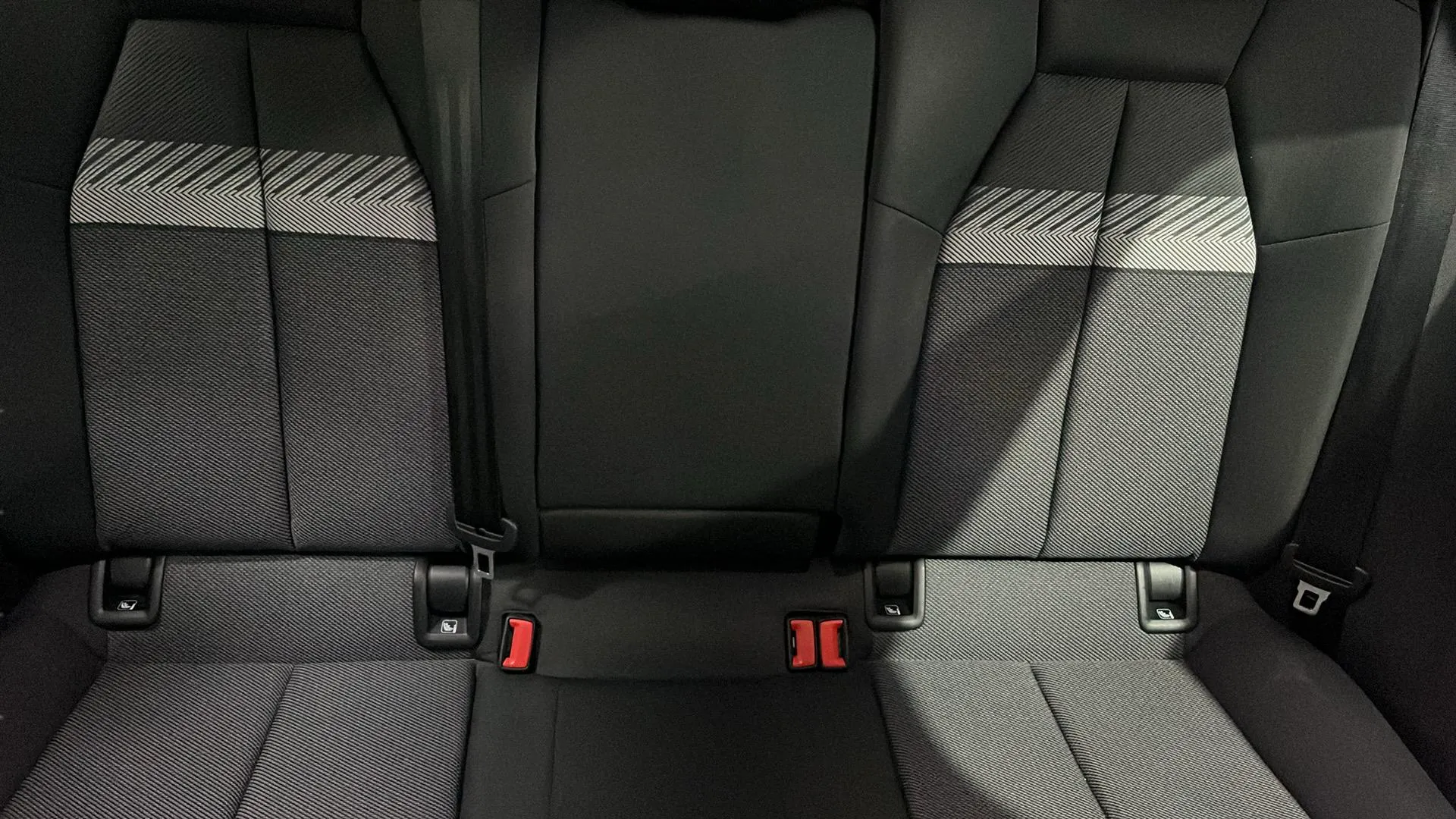 Audi A3 Sportback 30 TDI S tronic - foto 14