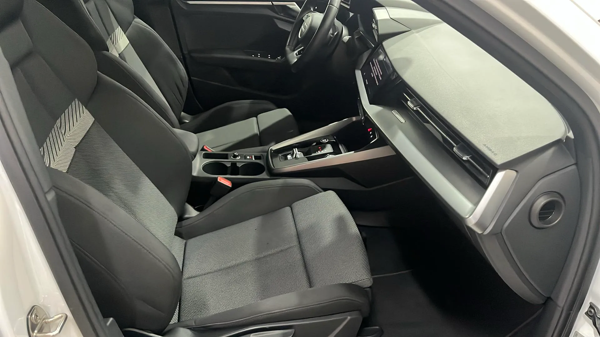 Audi A3 Sportback 30 TDI S tronic - foto 12