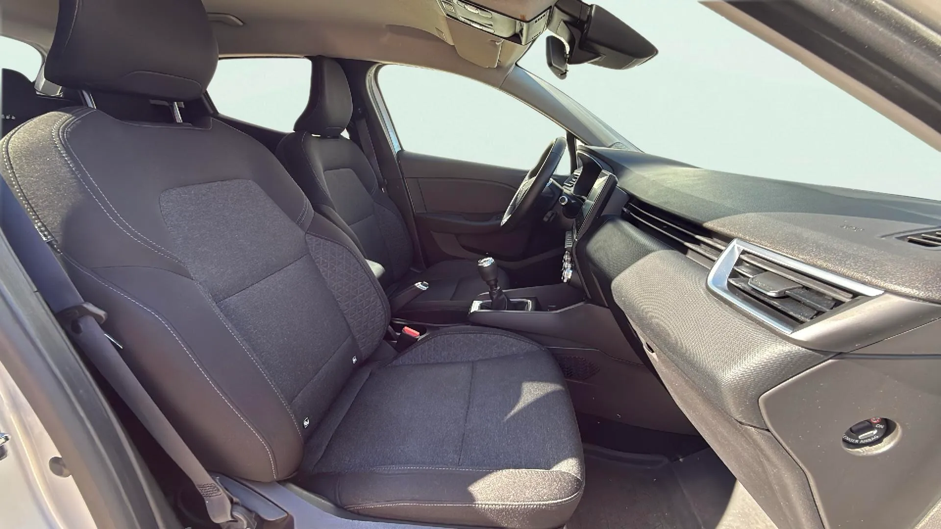 Renault Clio Business TCe - foto 17