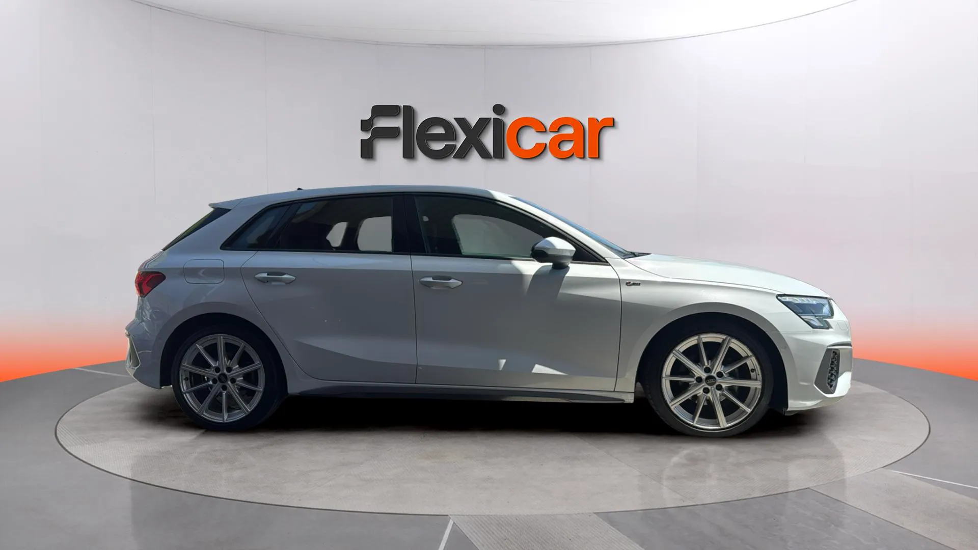 Audi A3 Sportback 30 TDI S tronic - foto 14