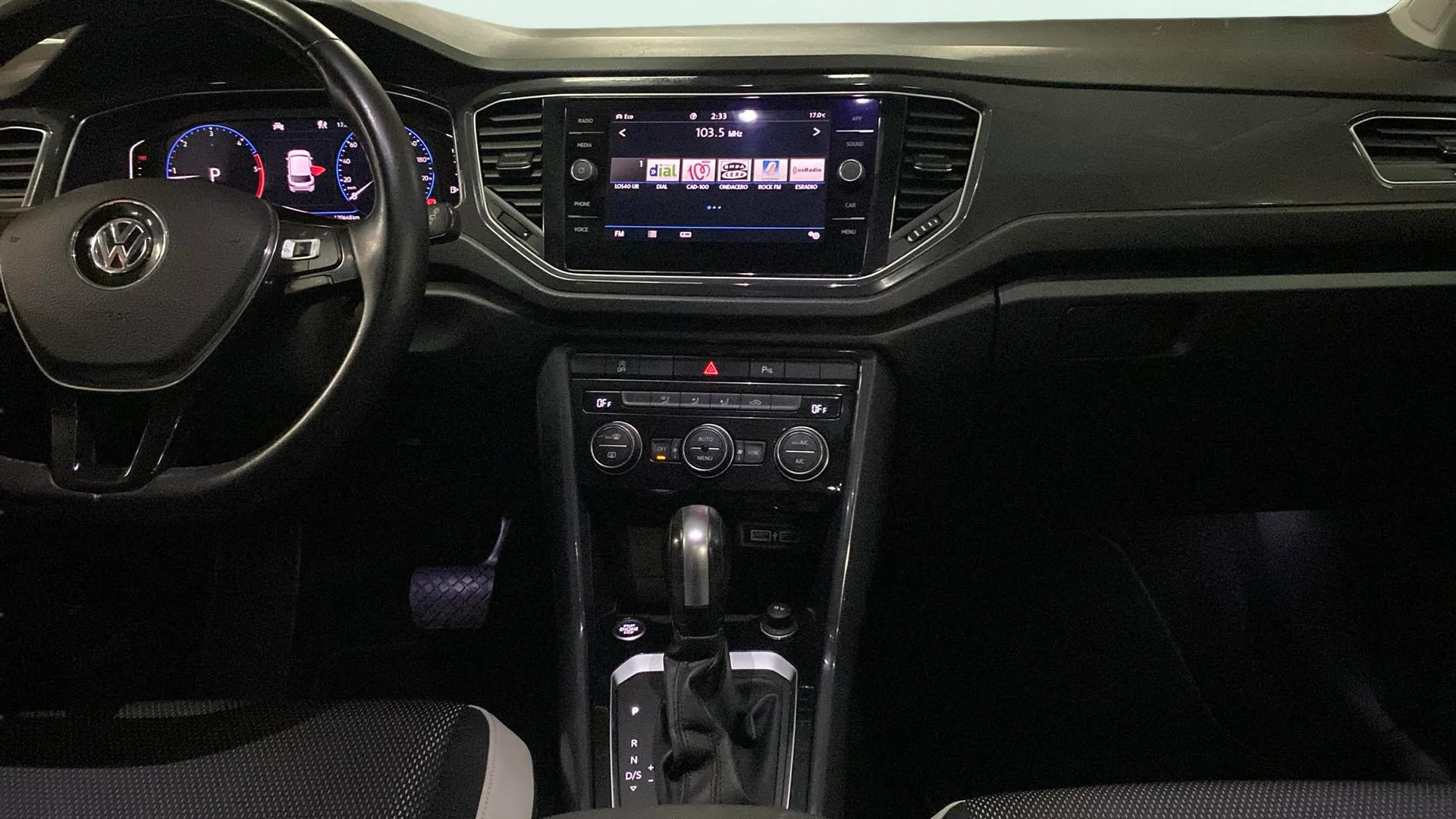 Volkswagen T-Roc Sport 2.0 TDI 4 Motion DSG - foto 24