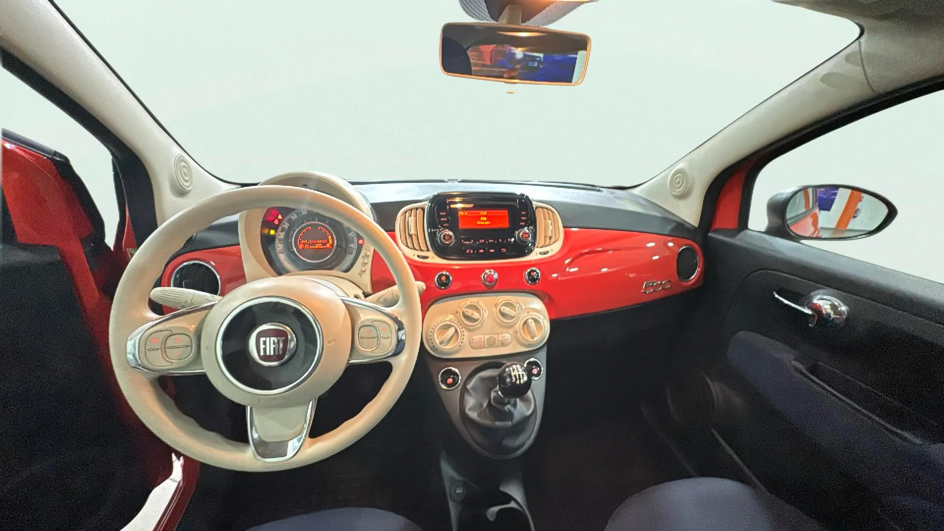 Fiat 500 Club 1.0 Hybrid - foto 9