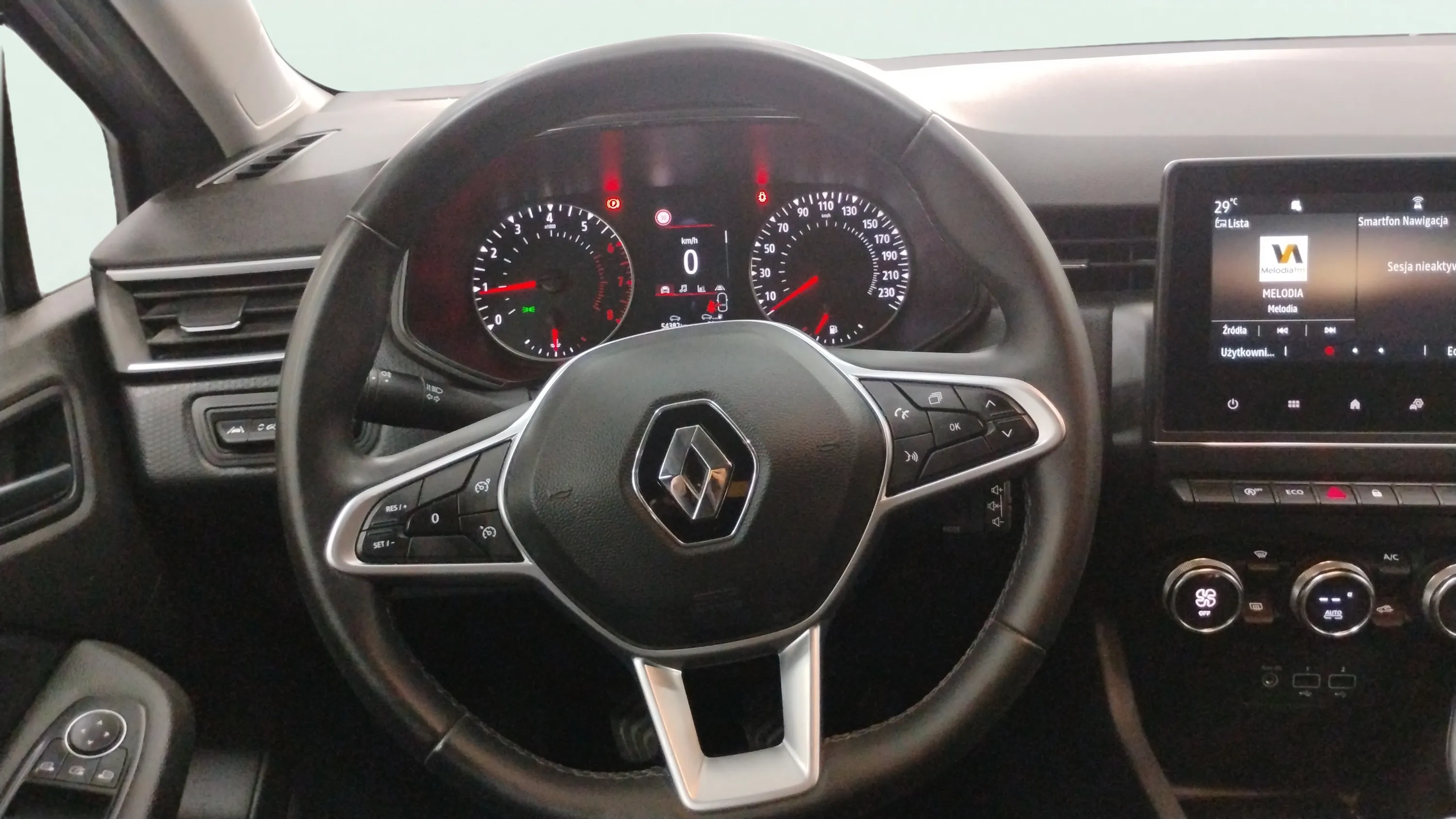 Renault Clio Business TCe - foto 11