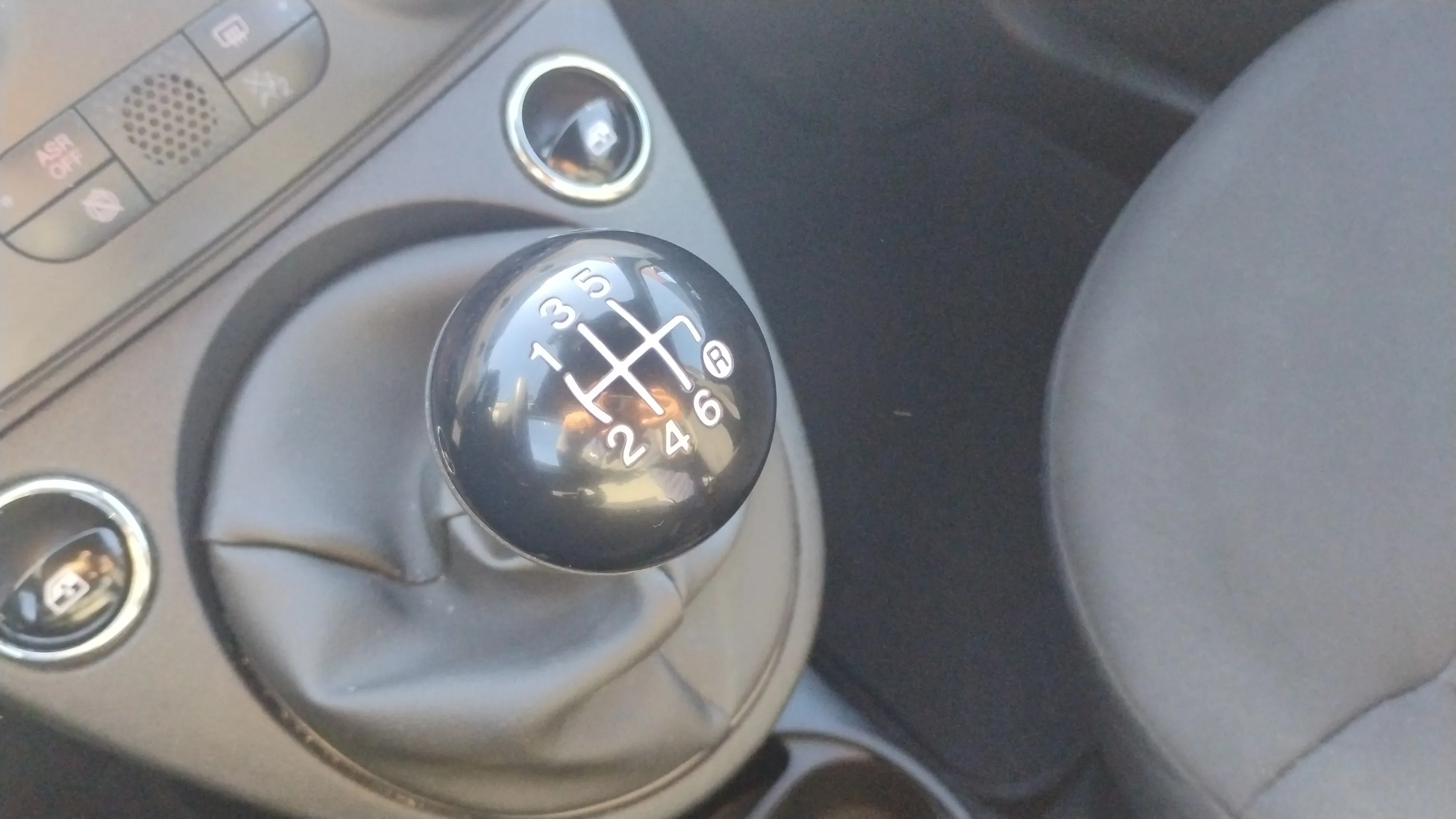 Fiat 500 Monotrim 1.0 Hybrid - foto 18
