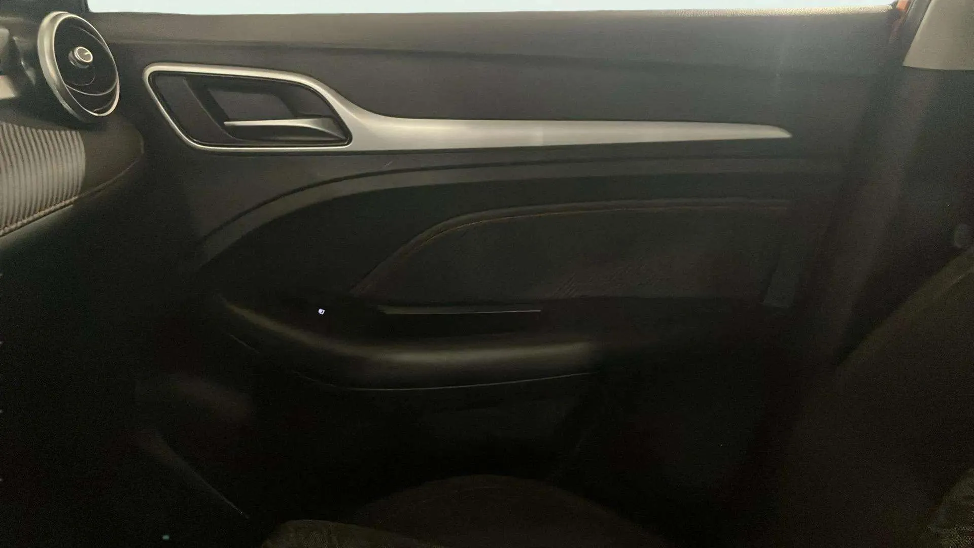 MG ZS 1.5 Comfort - foto 11