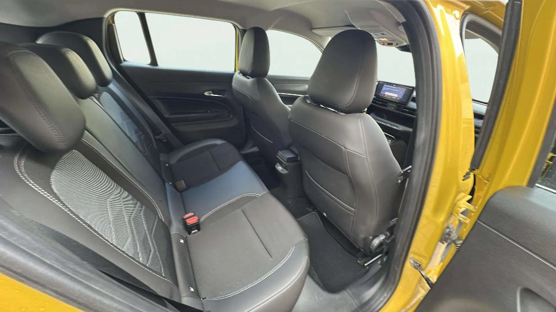 Jeep Avenger 1.2 G Avenger - foto 11