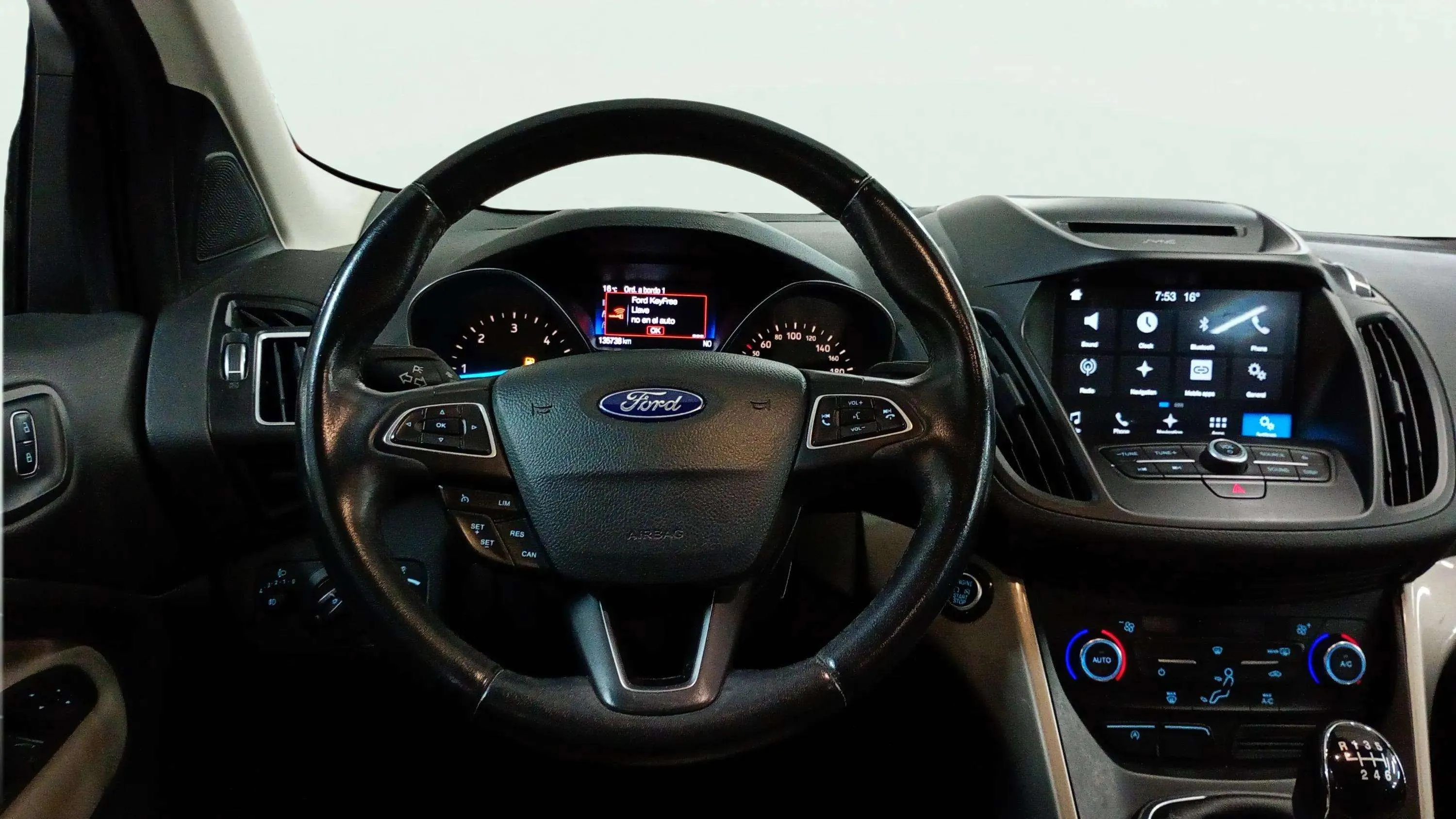 Ford Kuga 1.5 TDCi 120 4x2 A-S-S Titanium - foto 11