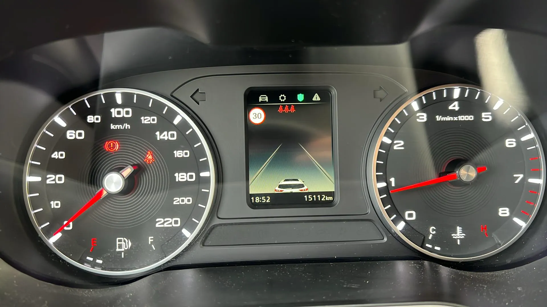 MG ZS 1.5 Comfort - foto 13