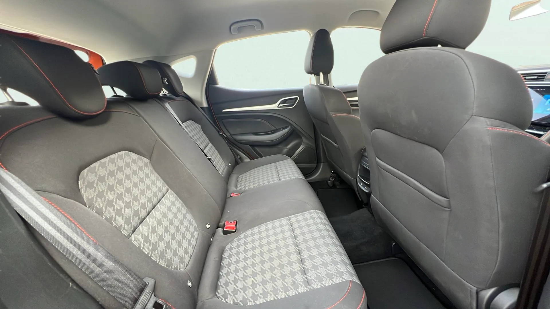 MG ZS 1.5 Comfort - foto 16