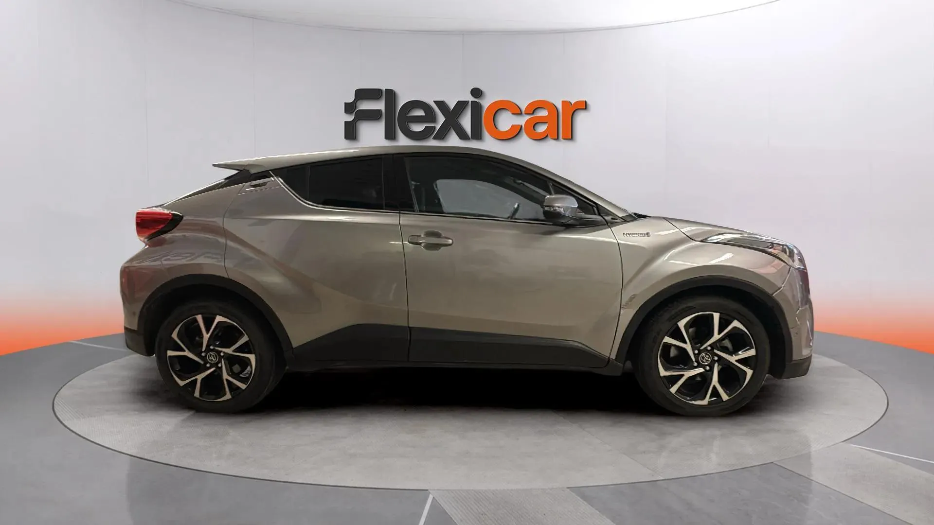 Toyota C-HR 1.8 125H Advance - foto 8