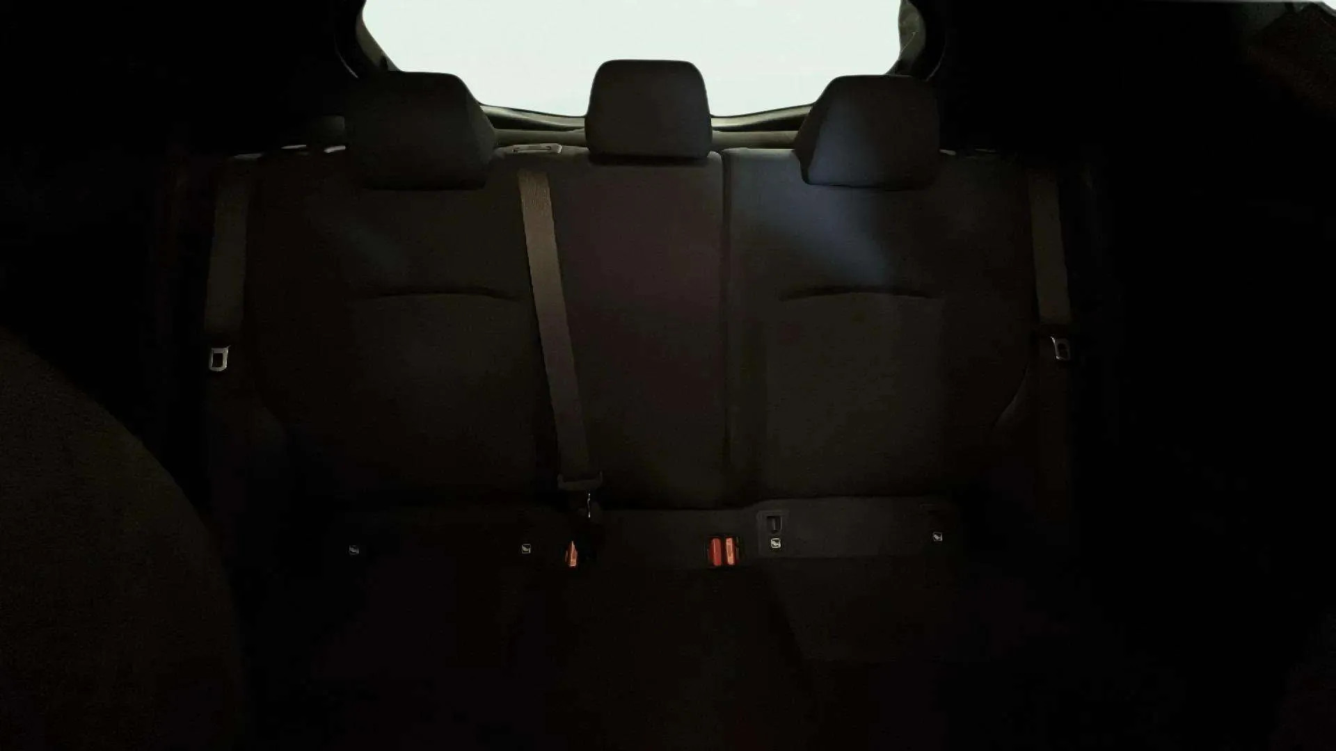 Toyota C-HR 1.8 125H Advance - foto 17