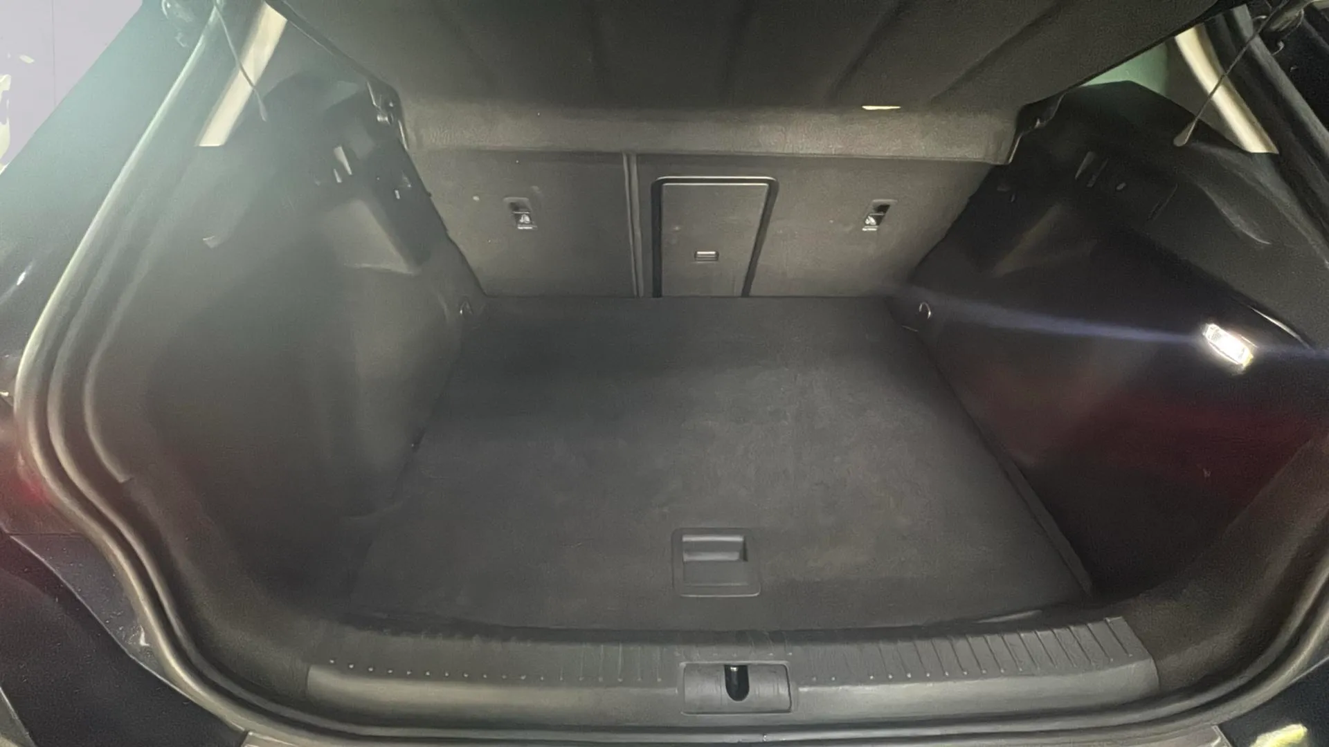 Cupra Formentor 1.5 TSI DSG - foto 21