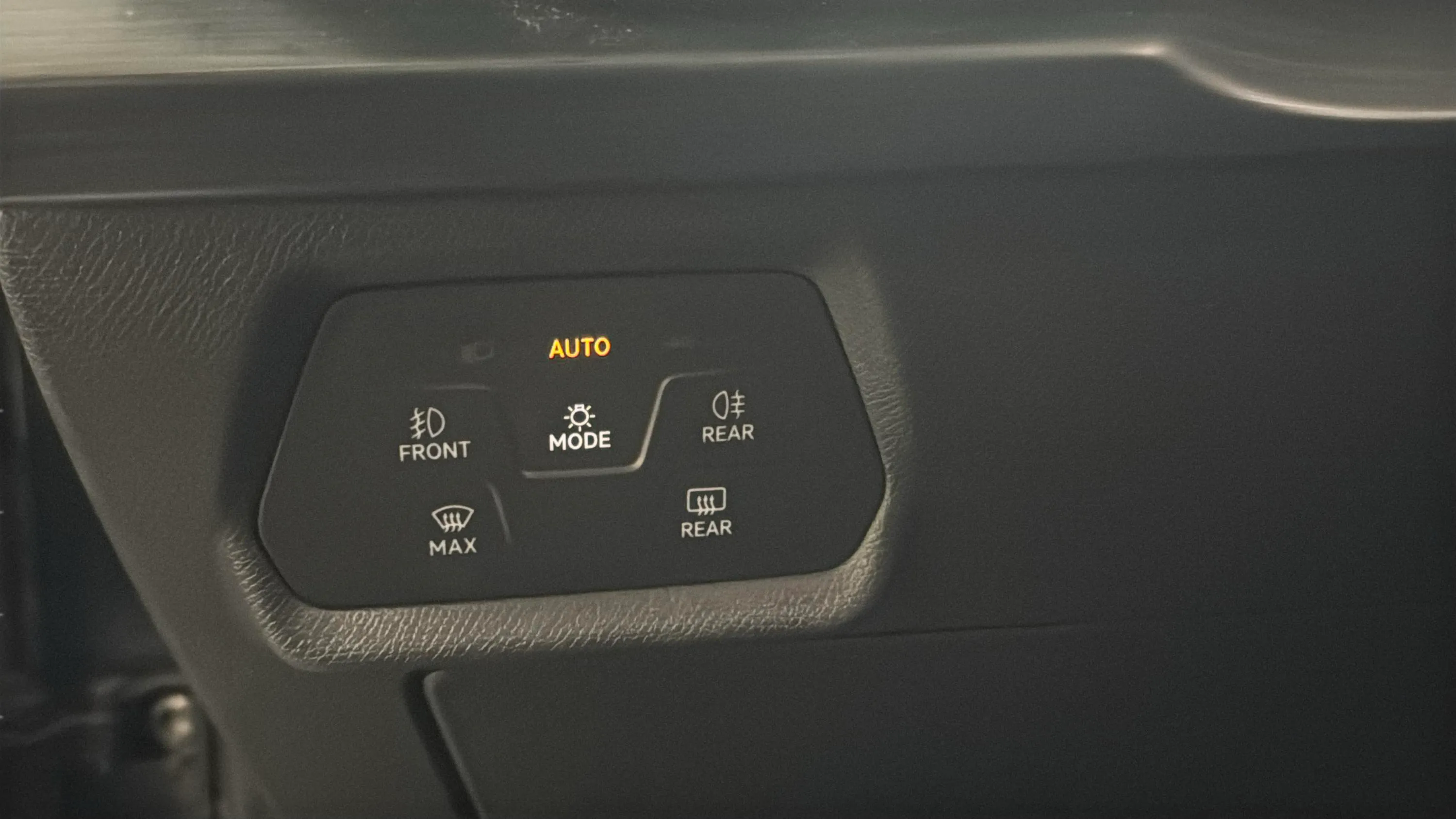 Cupra Formentor 1.5 TSI DSG - foto 19