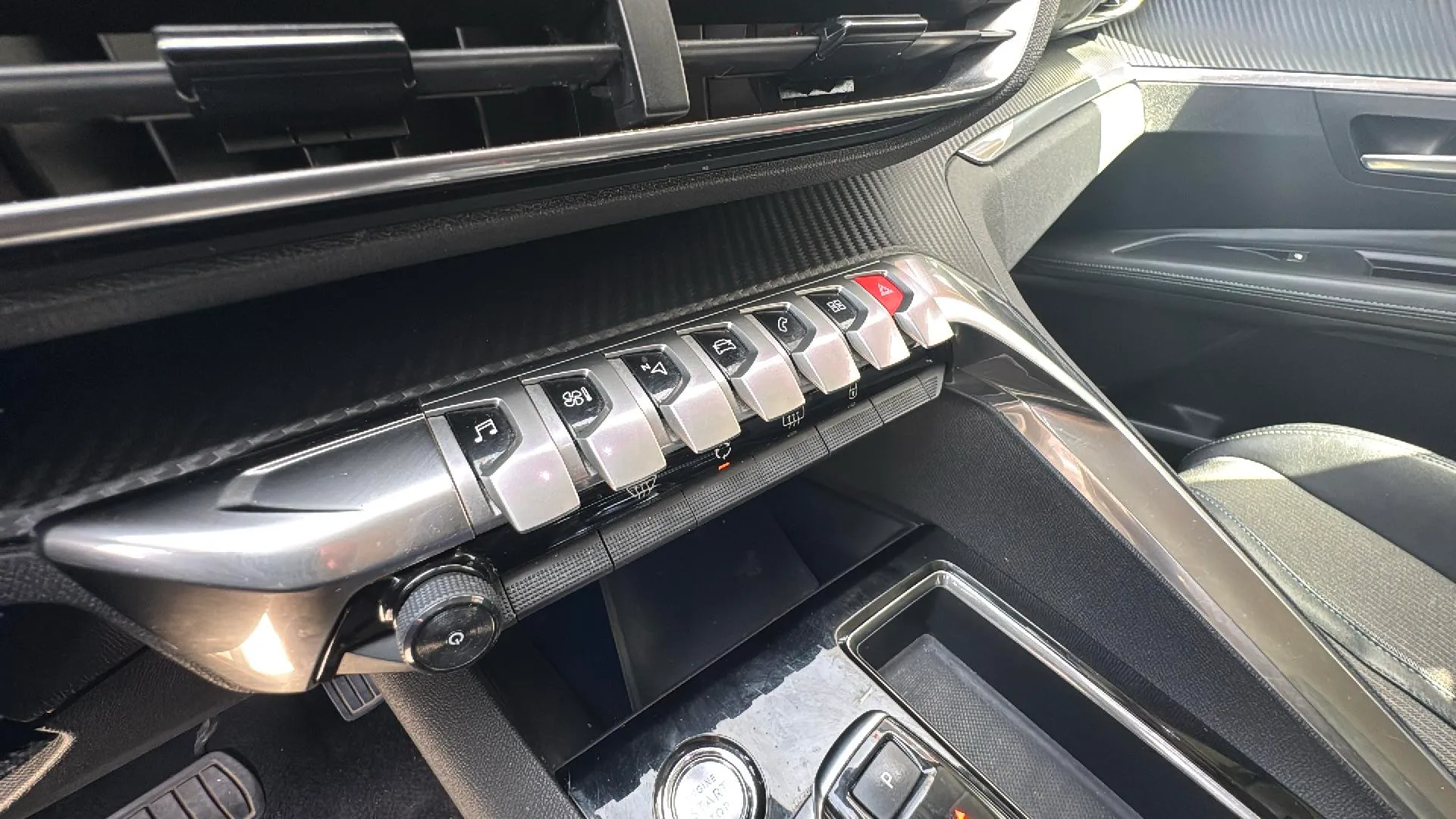 Peugeot 3008 1.2 PureTech Allure EAT8 - foto 18