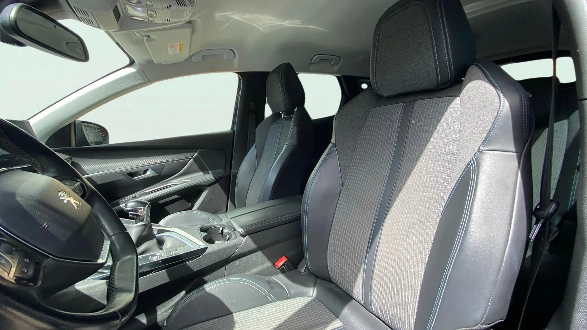 Peugeot 3008 1.2 PureTech Active - foto 18