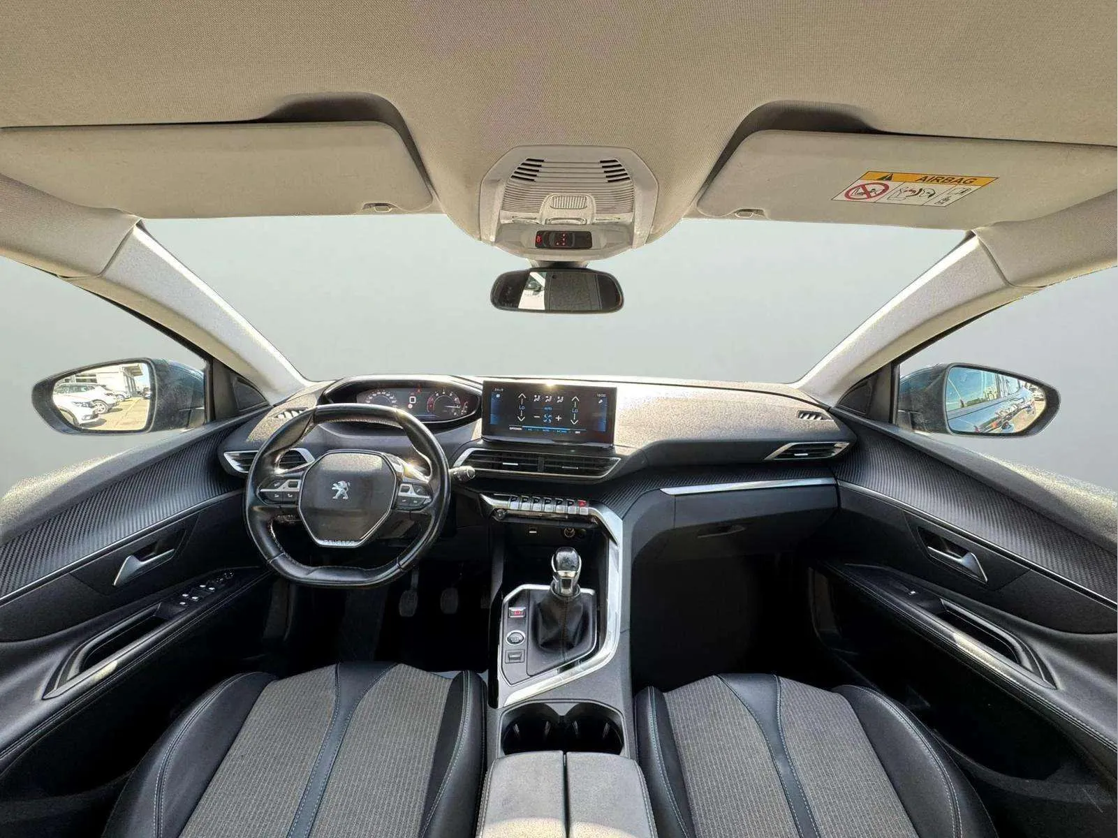 Peugeot 3008 1.2 PureTech Allure - foto 9