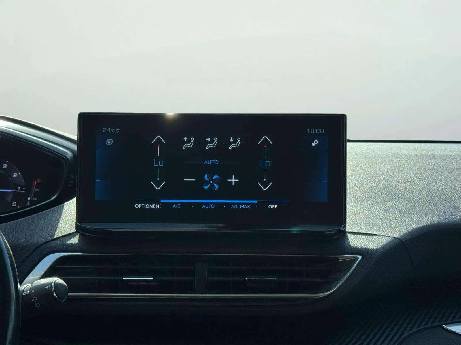 Peugeot 3008 1.2 PureTech Allure - foto 10