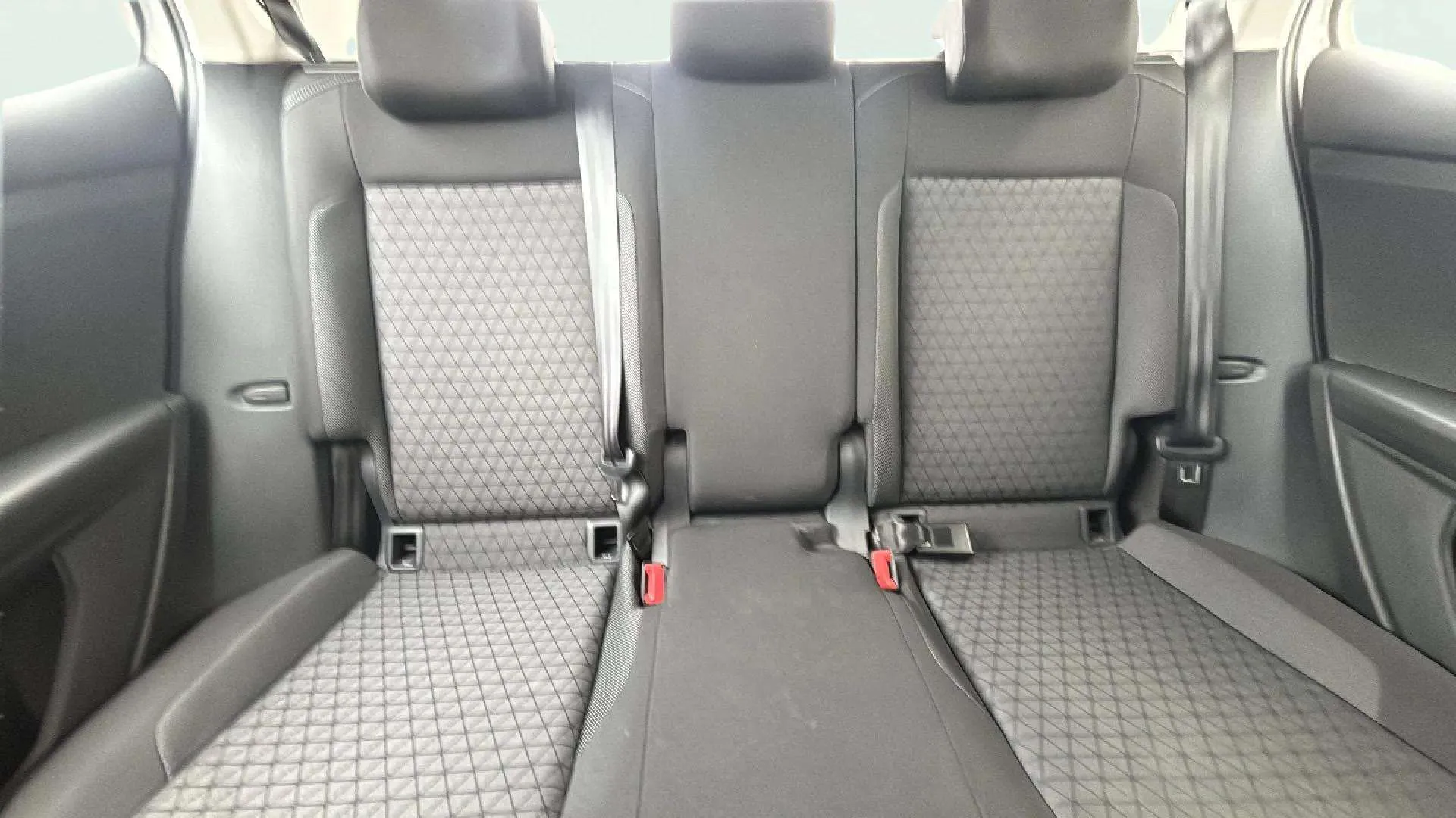 Volkswagen T-Cross Advance 1.0 TSI - foto 18