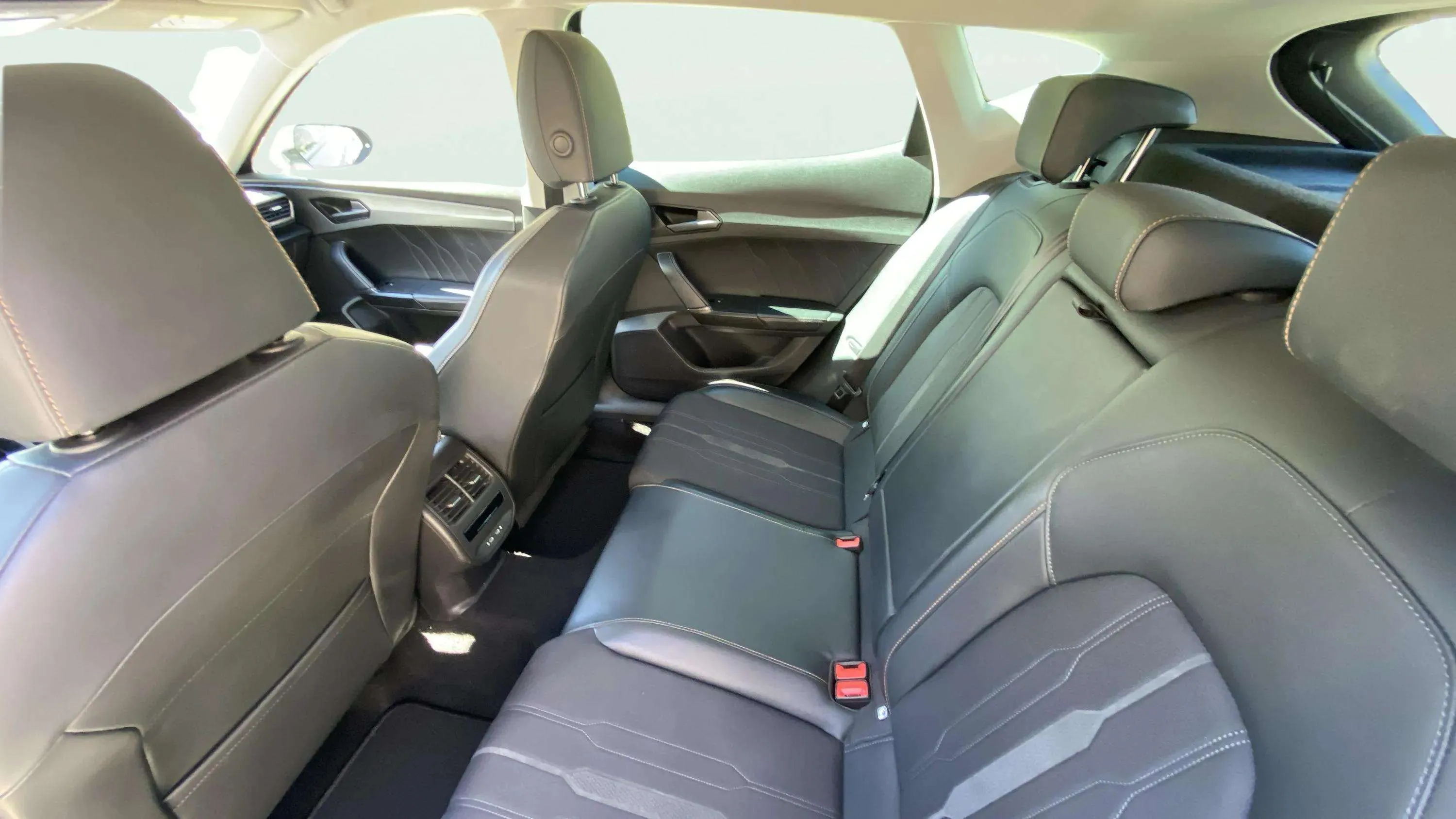 Cupra Formentor 1.5 TSI DSG - foto 14